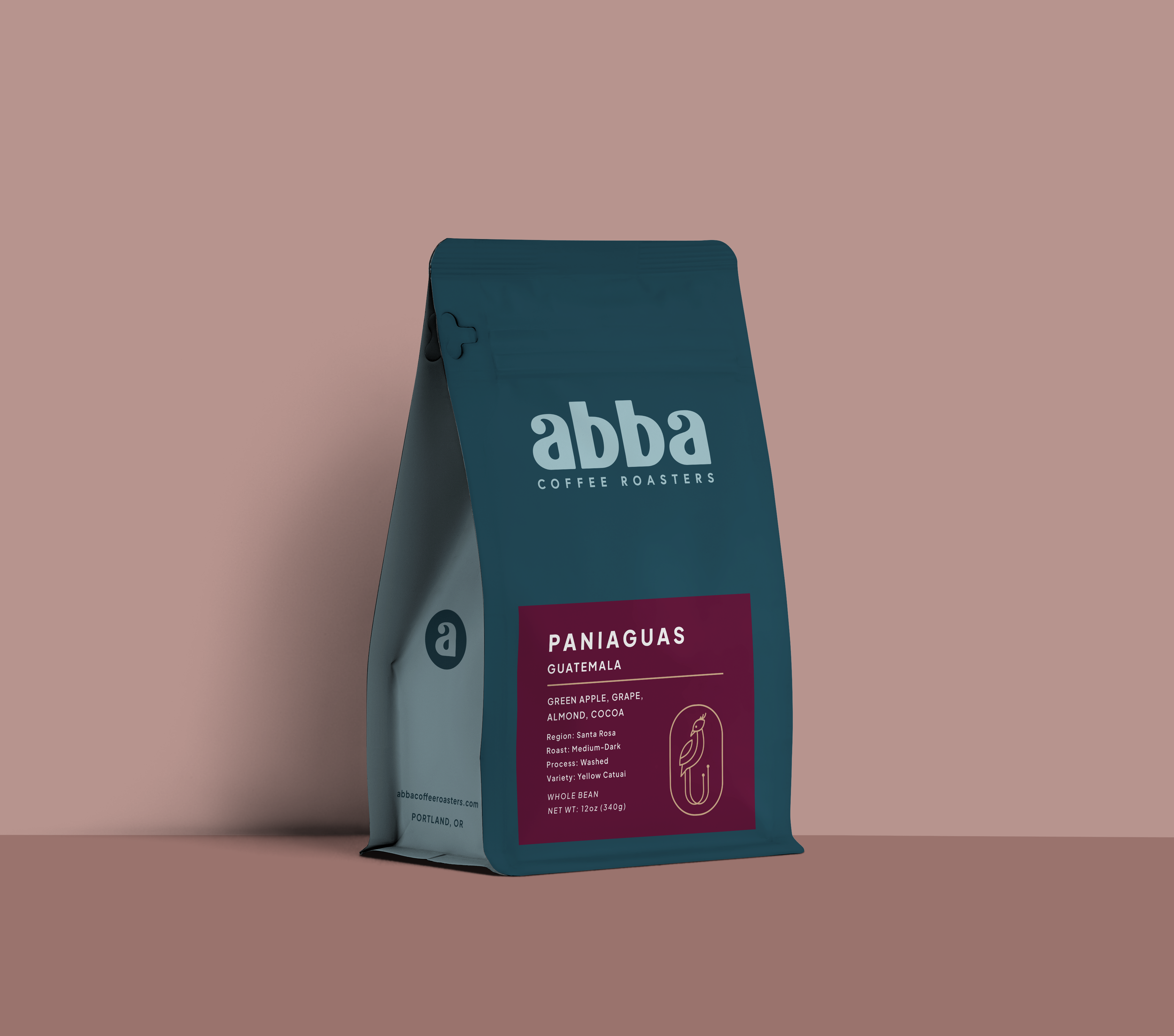 Guatelama_Paniaguas_Pouch_small_03.png