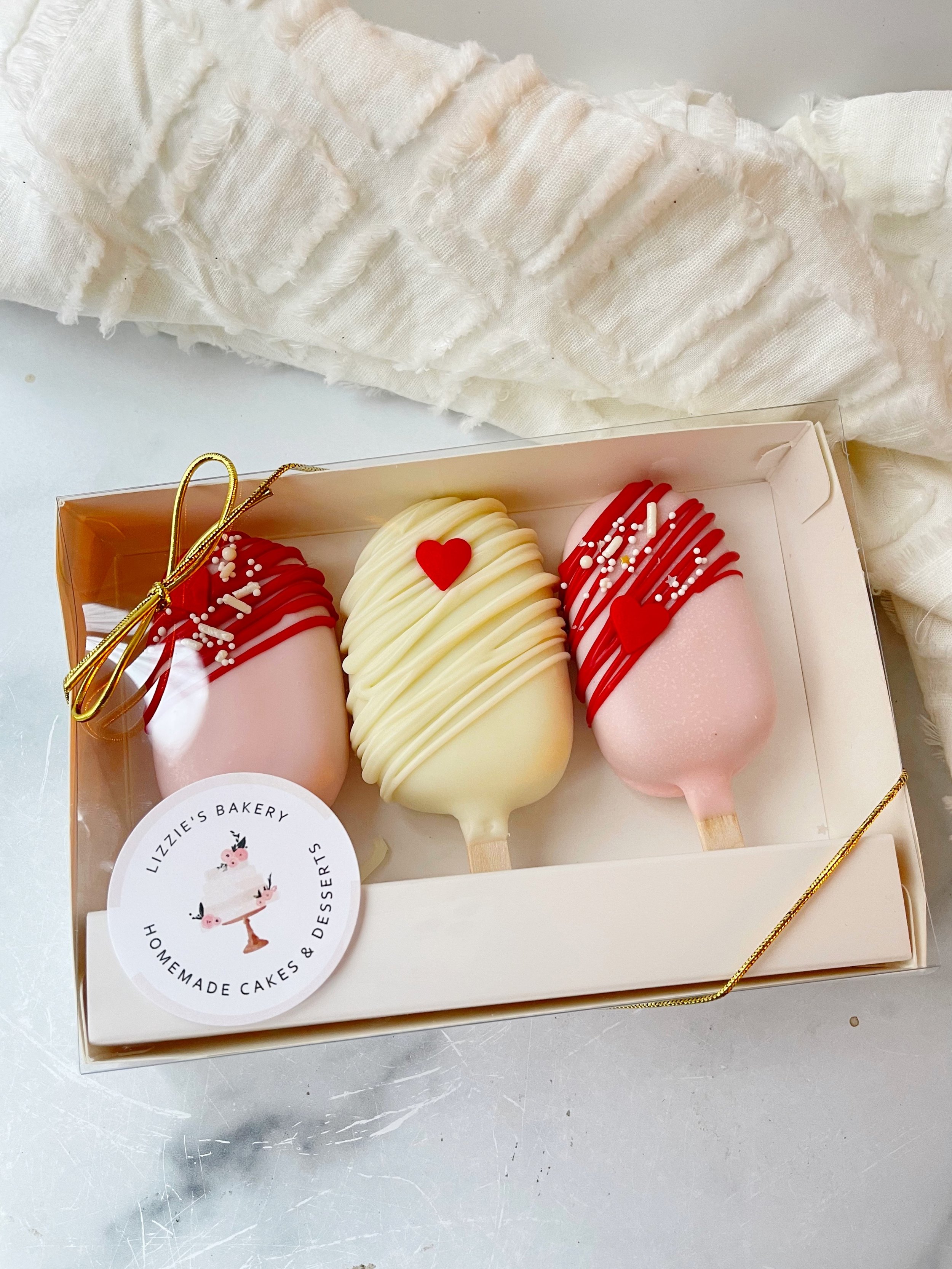 Valentine's Cakesicles (3 Pack)