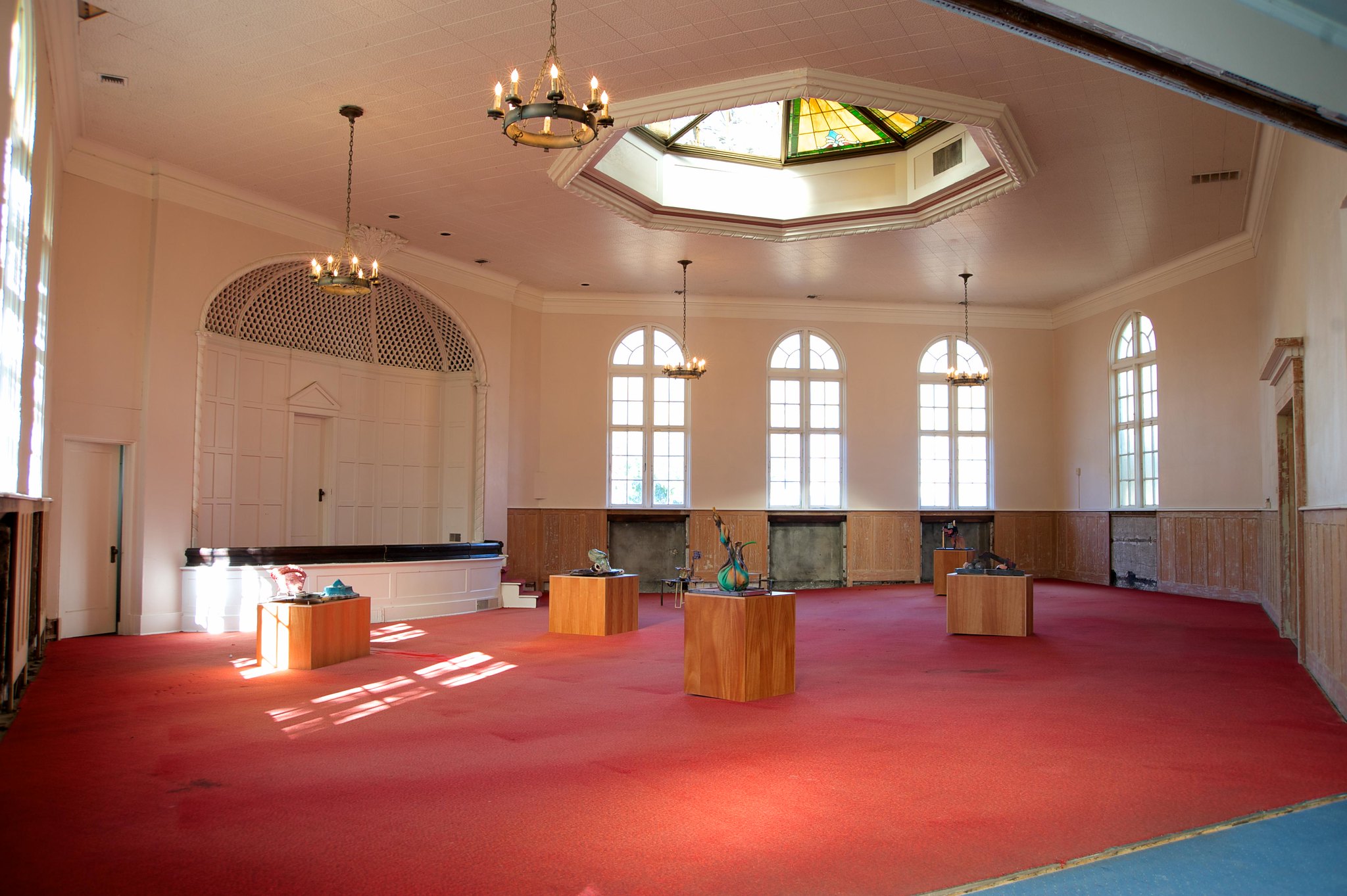   Jessica Jackson Hutchins  exhibited at Former Christian Science Reading Room, Pendleton 