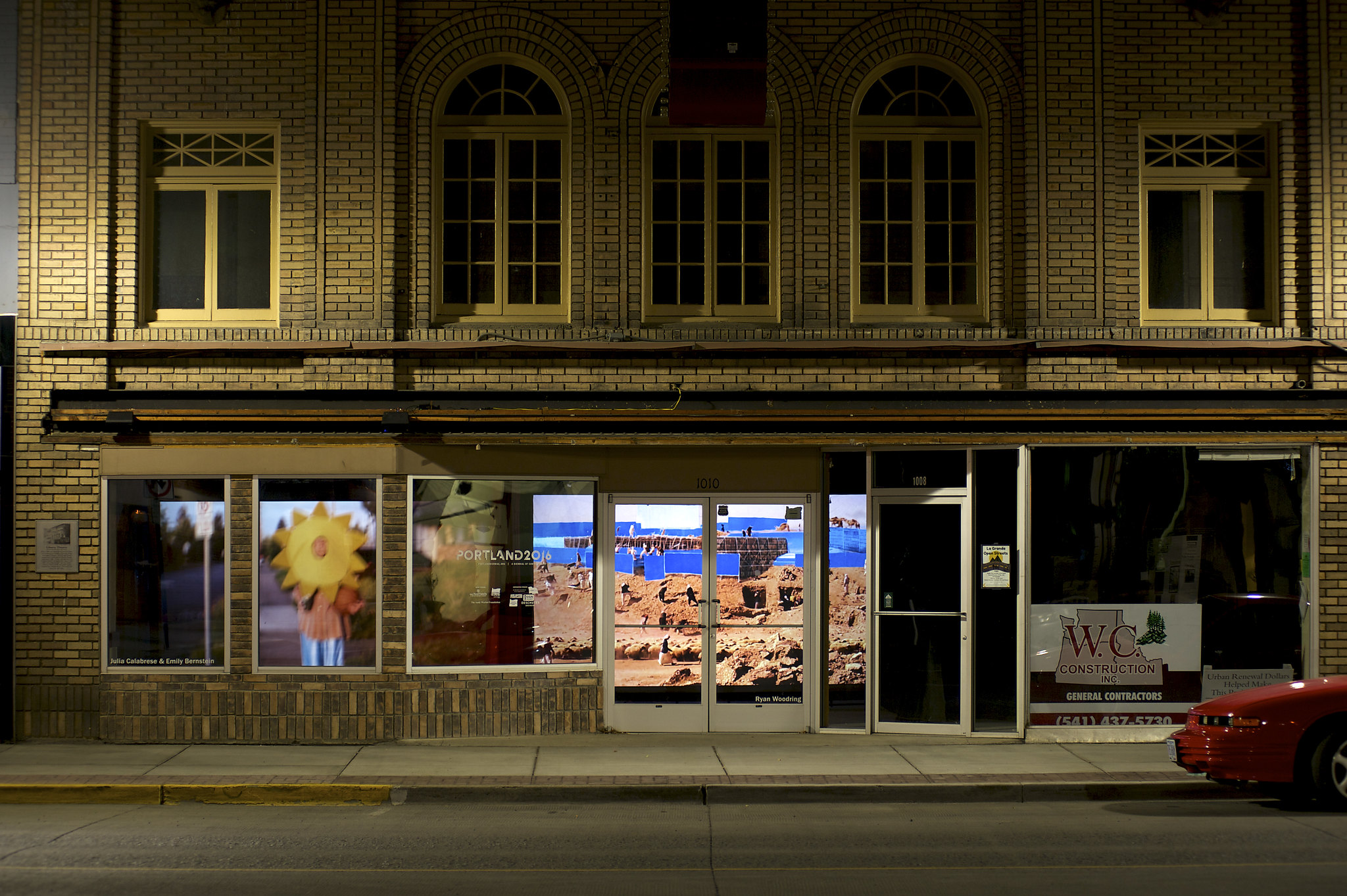   Julia Calabrese &amp; Emily Bernstein  exhibited at Liberty Theater, La Grande 