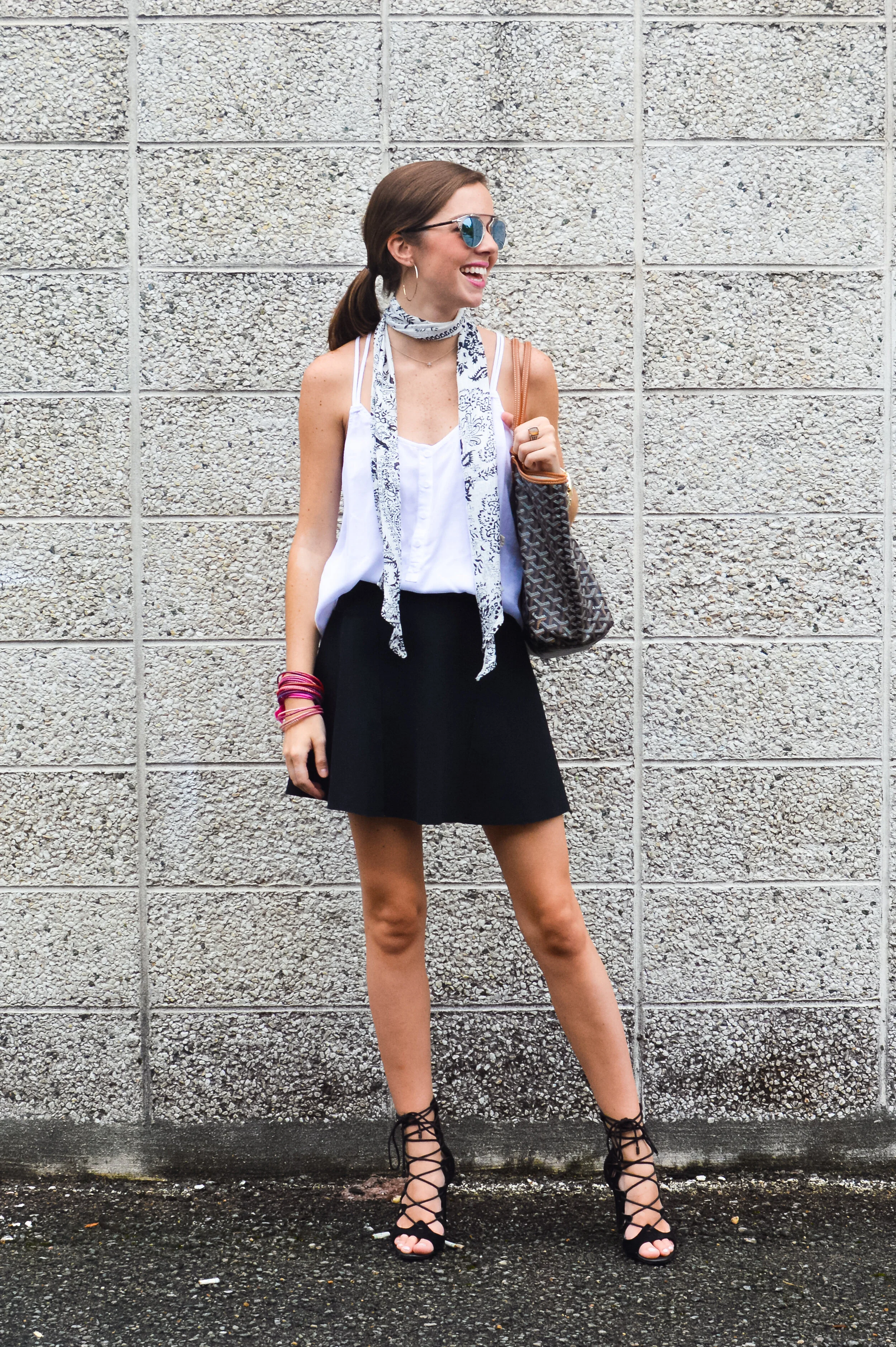 Black + White feat. Popsugar Must Have Box