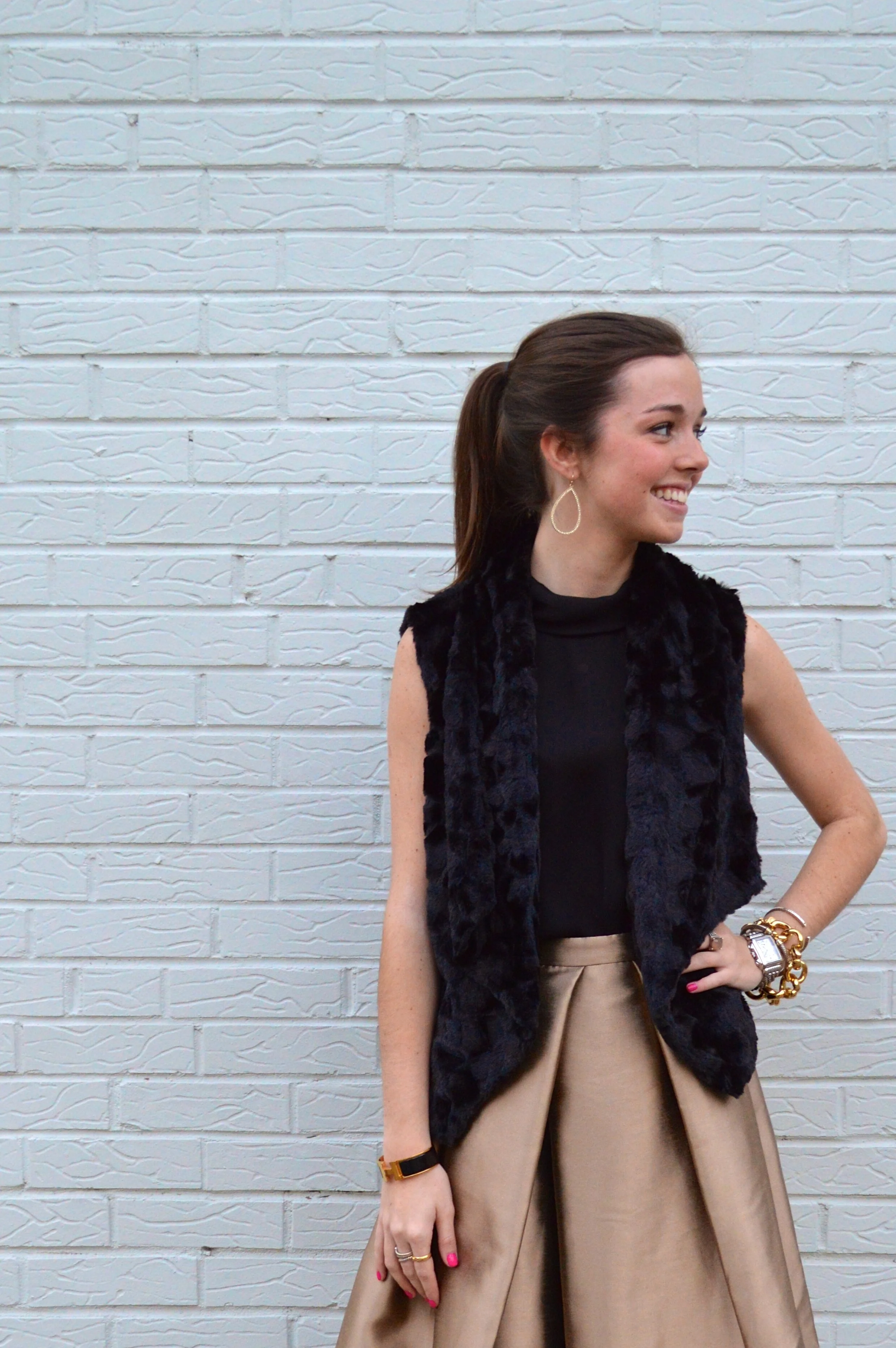 Dressing Up: Black + Gold 