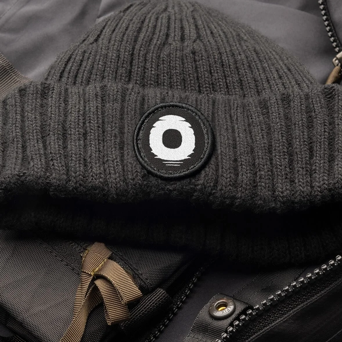 Does the logo patch? You bet it does. The mark holds up everywhere. Made for jackets, bags and field gear. Designed for @olliepop_au to take into the elements.