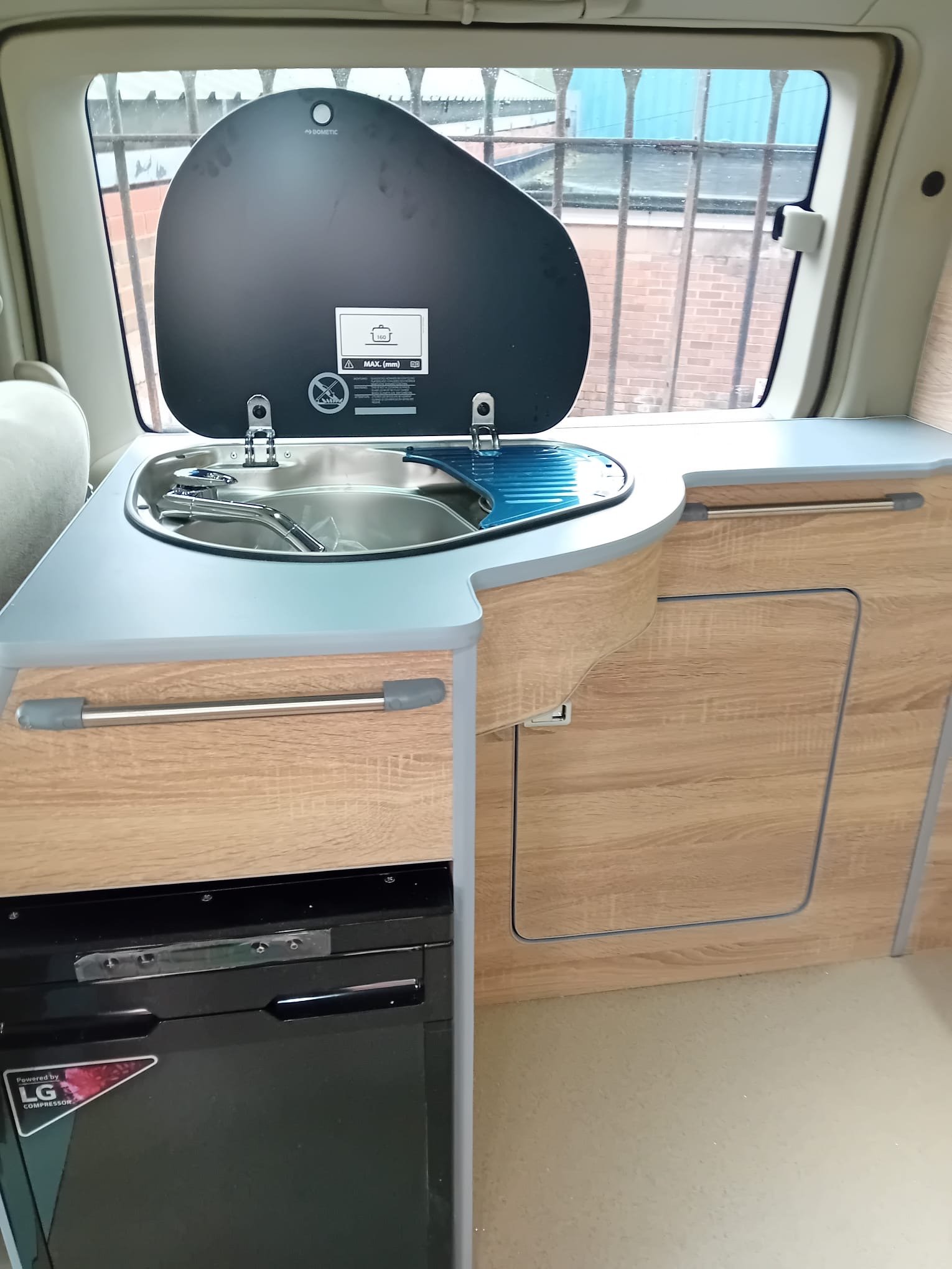 3seat-oak-1.jpeg