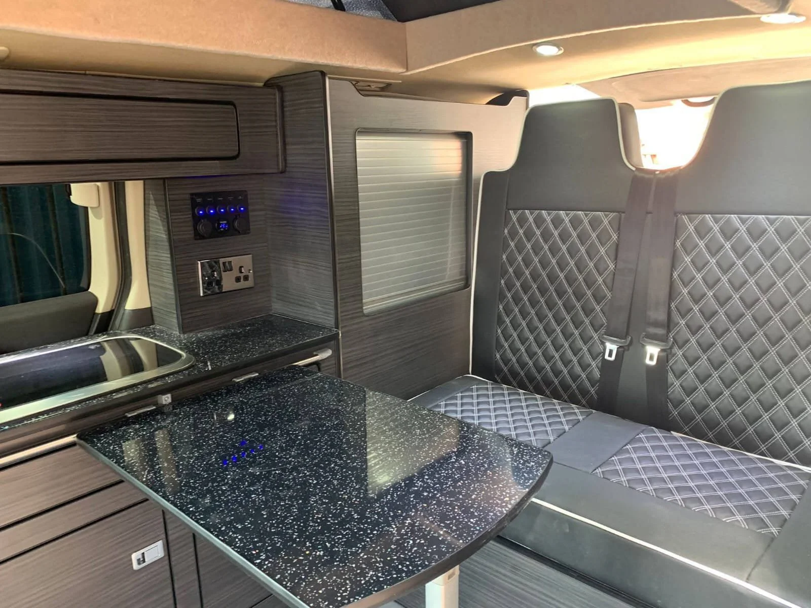 2seatbh-4.jpg