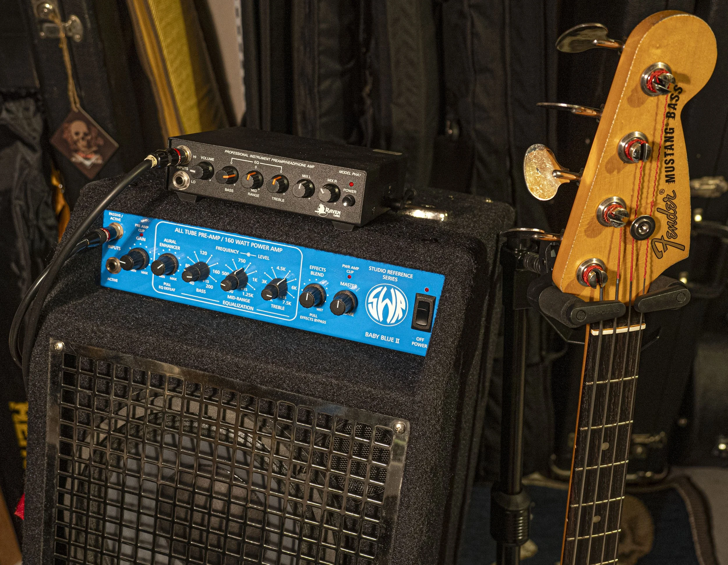 PHA1 Pit Setup with Amp.jpg