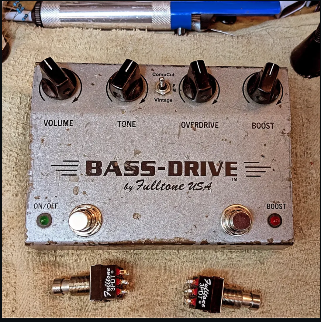 Fulltone BassDrive repair
