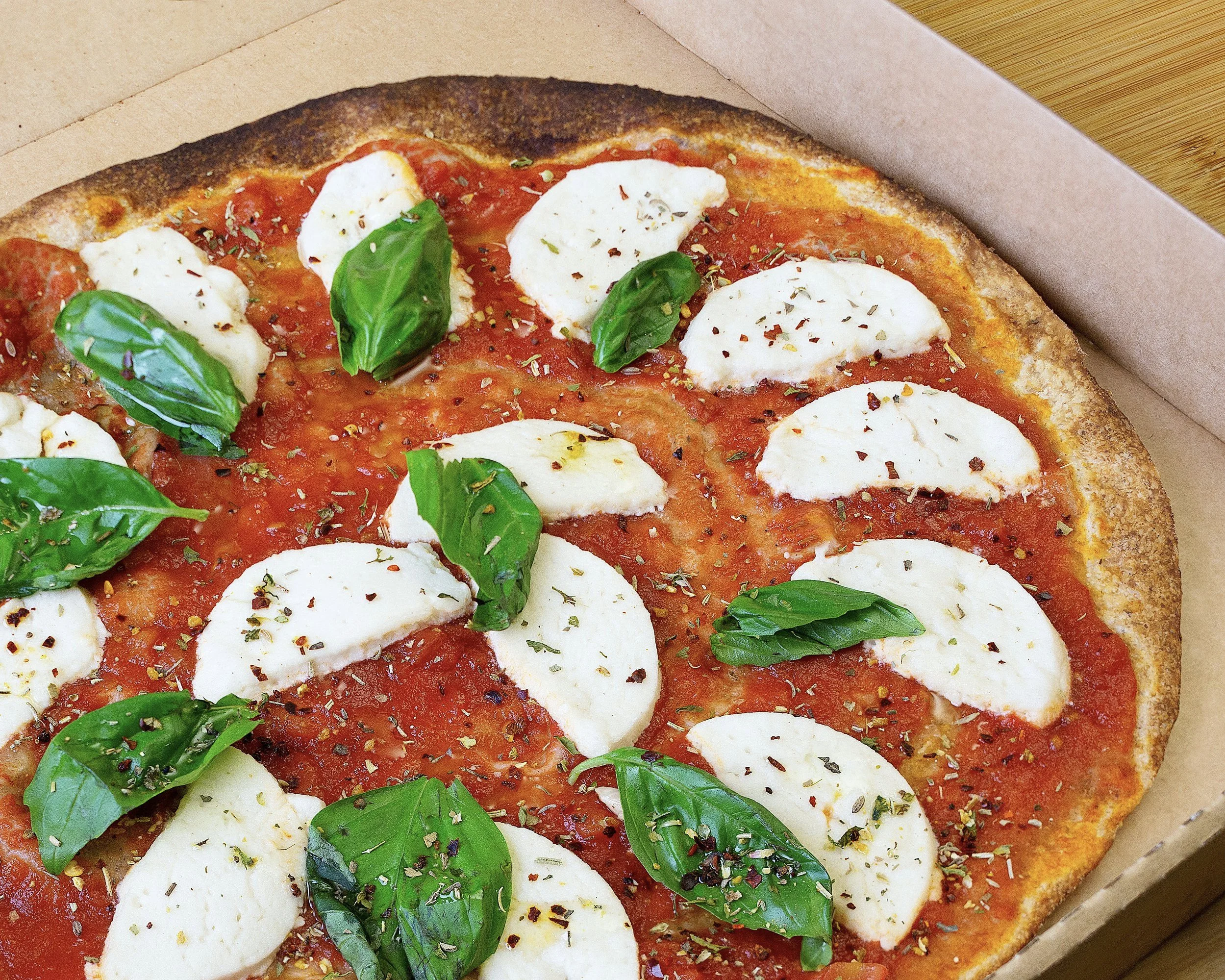 Margarita_Pizza1_Square.jpg