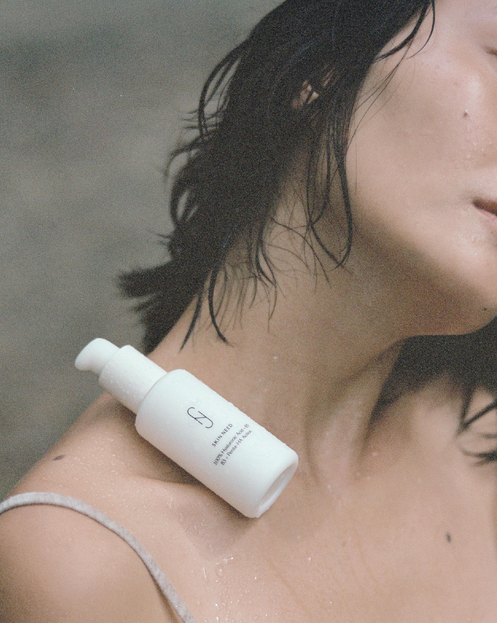 serum_100� HYALURONIC ACID + B5_5.png
