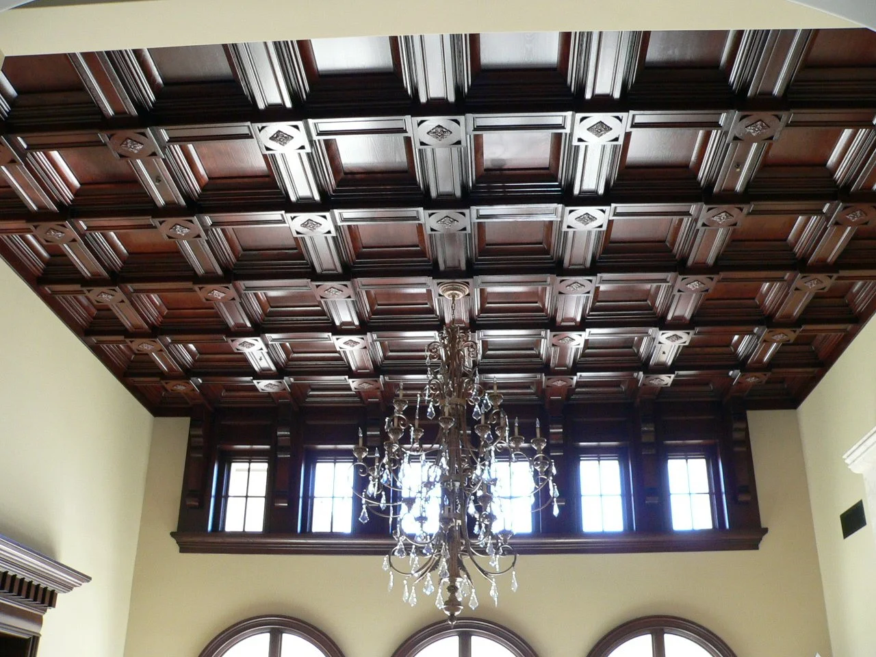 9-22-06 gladstone ceiling copy.jpg