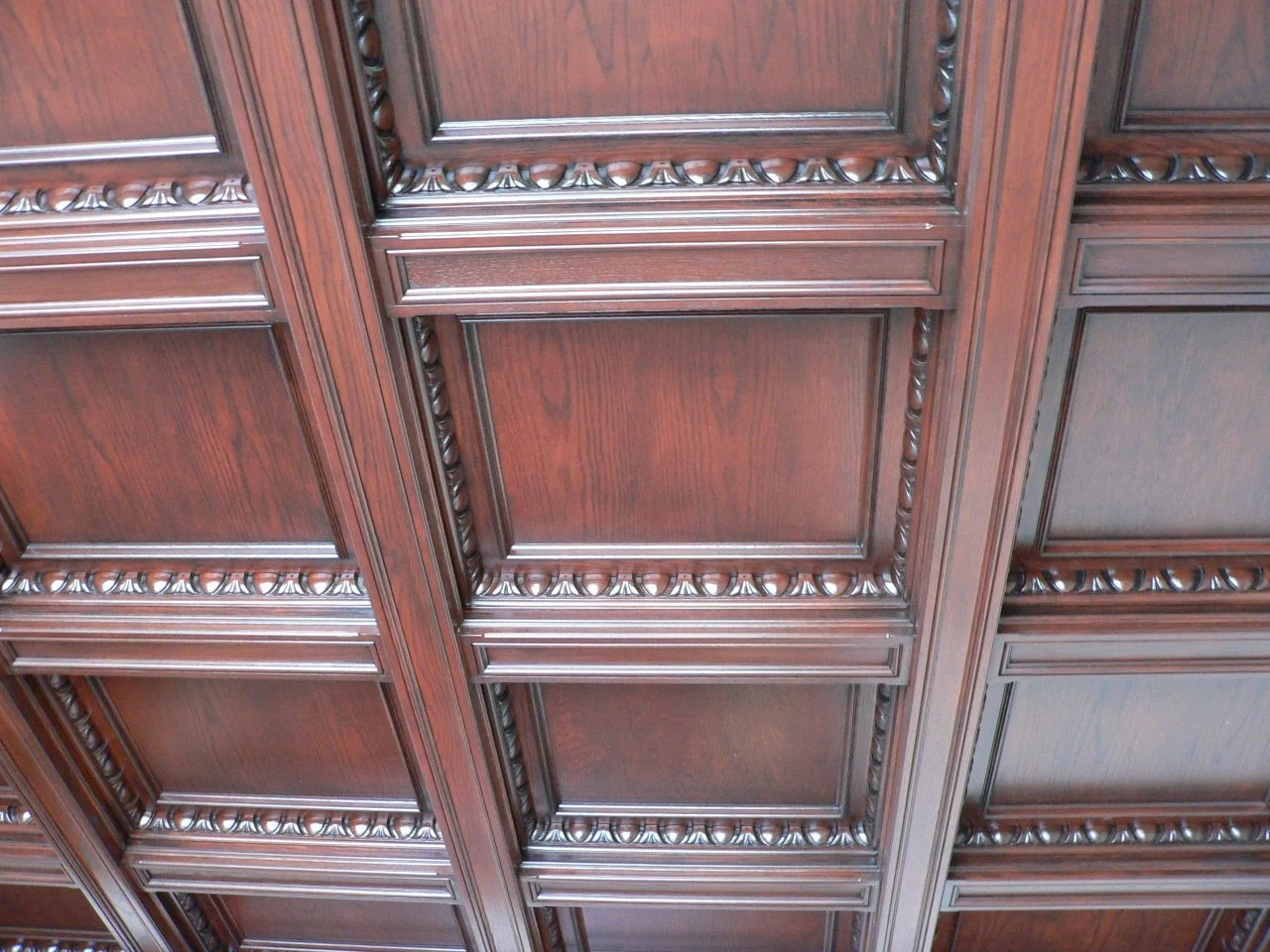 Lot 25 dining rm ceiling 2 copy.JPG