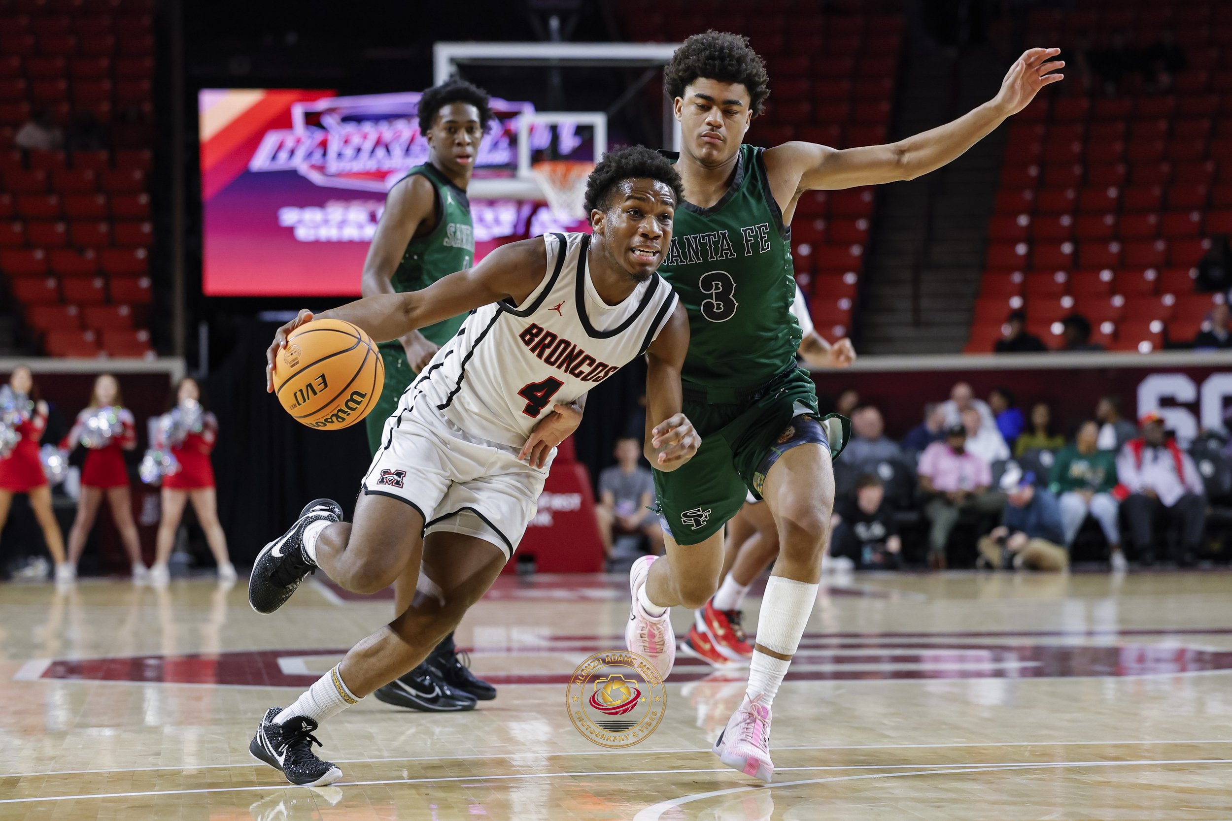 Mustang Broncos defeat Edmond Santa Fe 76-68 in class 6A State Quarterfinals, advance to semifinals