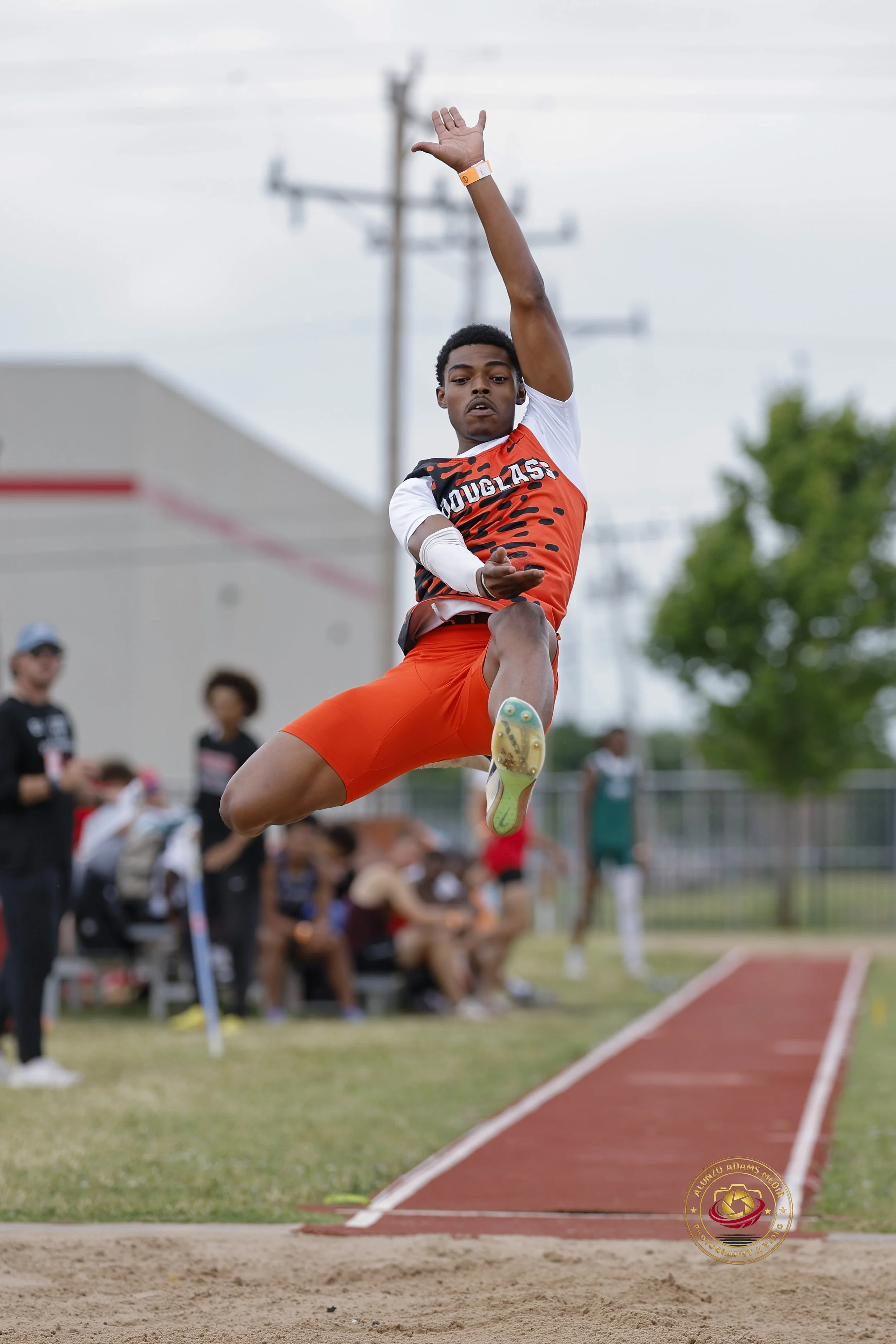 Douglass’ Adarius Tubbs Wins 2026 OSSAA 5A Boys Long Jump State Title