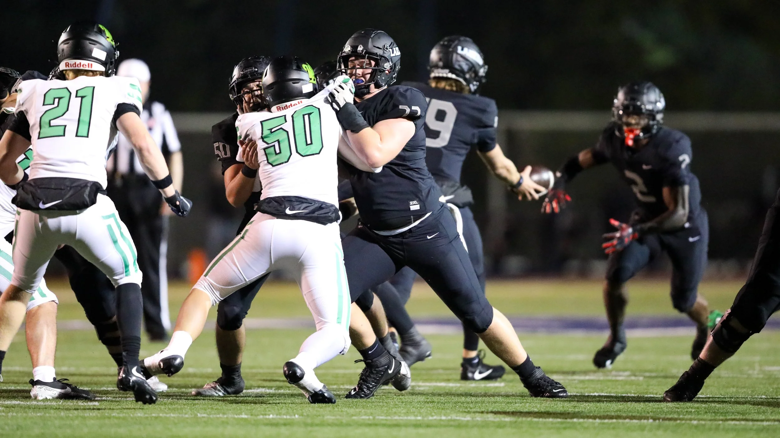 LO vs West Linn 10-17-25-17.jpg