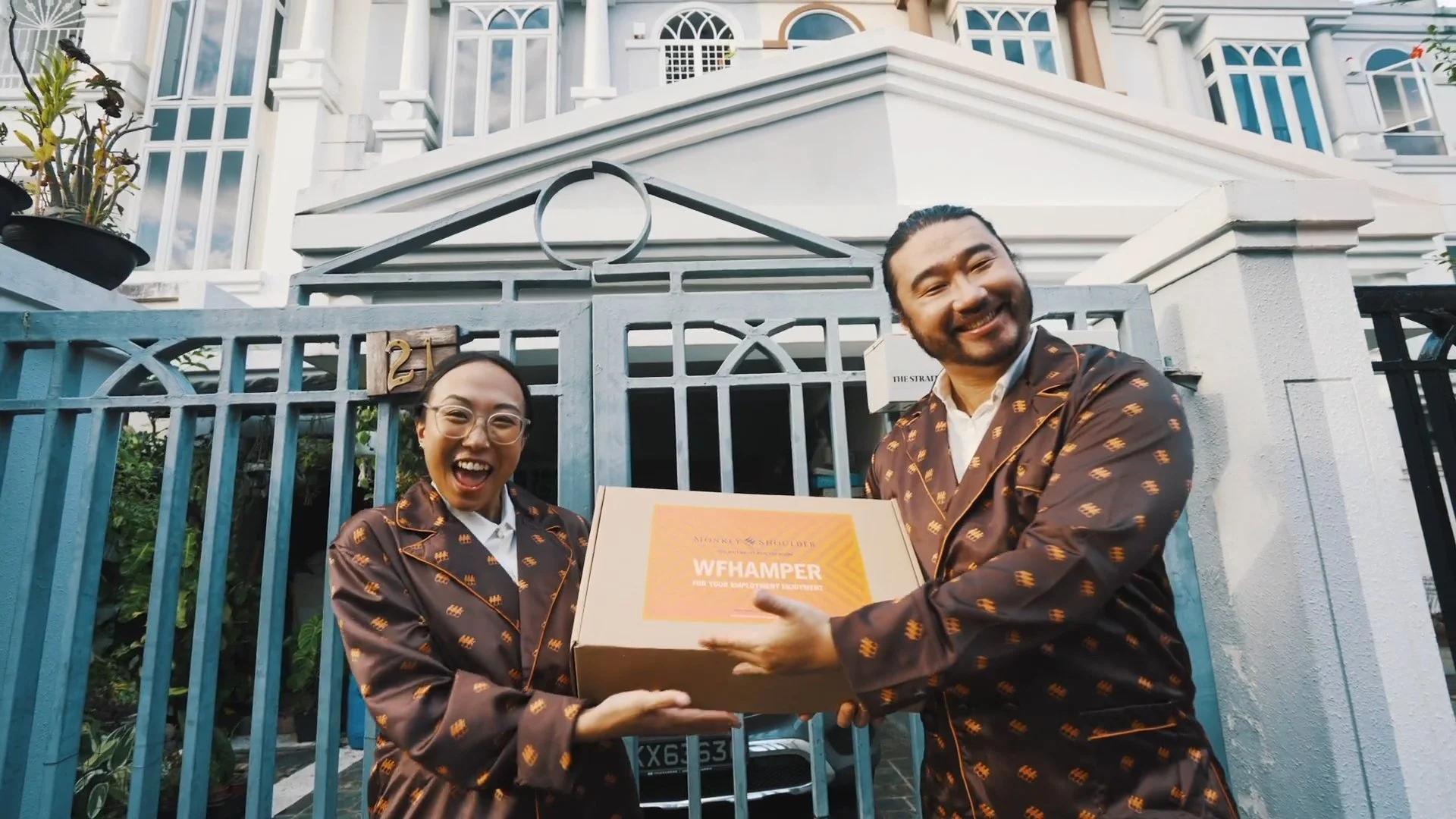 Monkey Shoulders | PJ Suit Giveaway