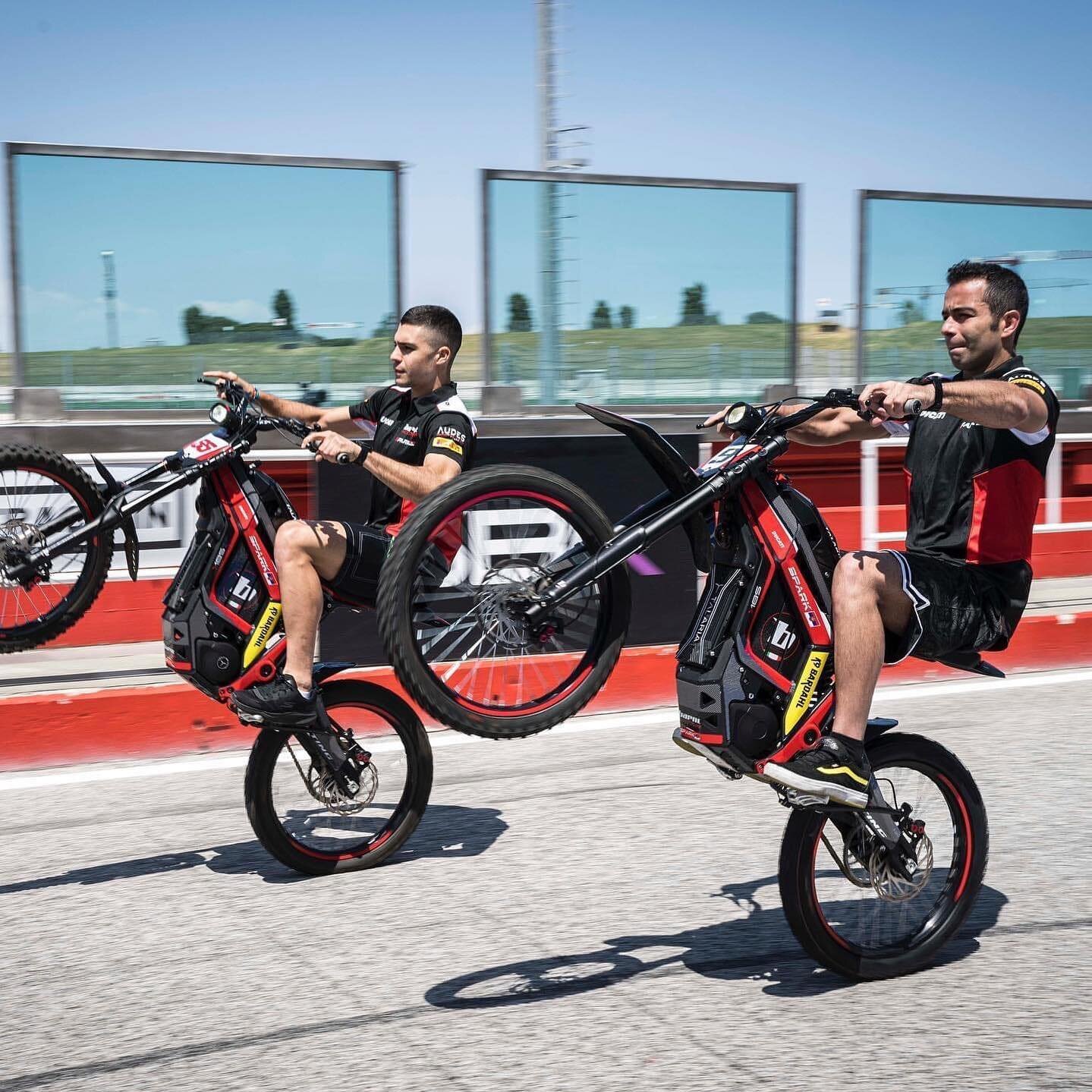 Super cool to have Ducati superbike team riding Talaria on the Misano circuit 👏🏼 🇮🇹 @talaria.italia