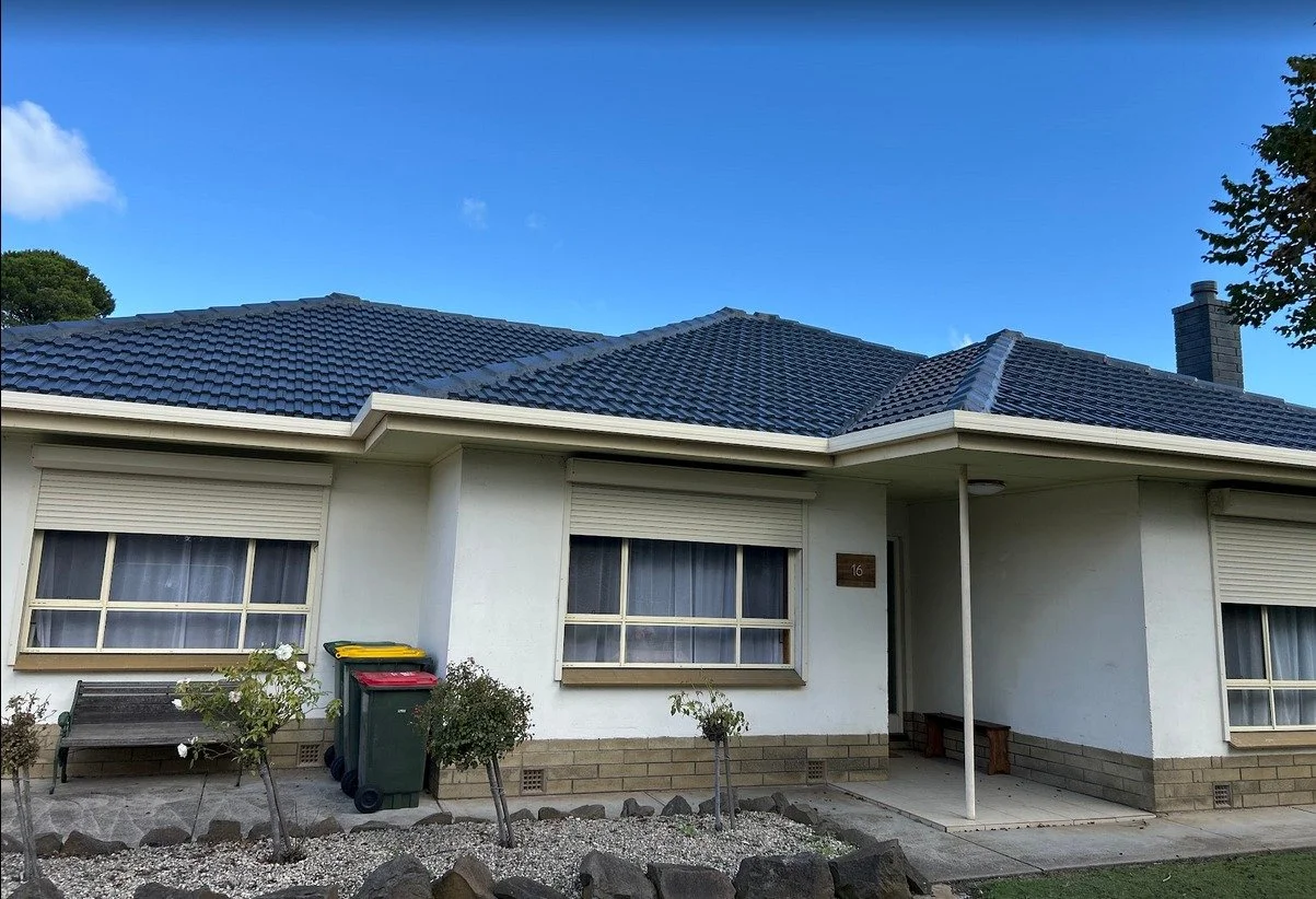 This roof didn&rsquo;t need replacing.

Just the right restoration.

For this home in Millicent, the tiles had faded and needed some repairs, but the structure was still sound, so restoring it made more sense.

💦 Cleaned
🔧 Repaired
🧱 Repointed
🎨 