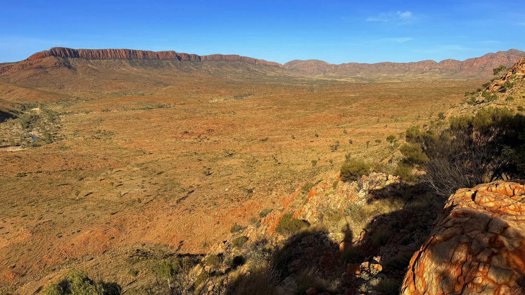 Ormiston pound @ NT, West MacDonnell Range, Ormiston pound walk