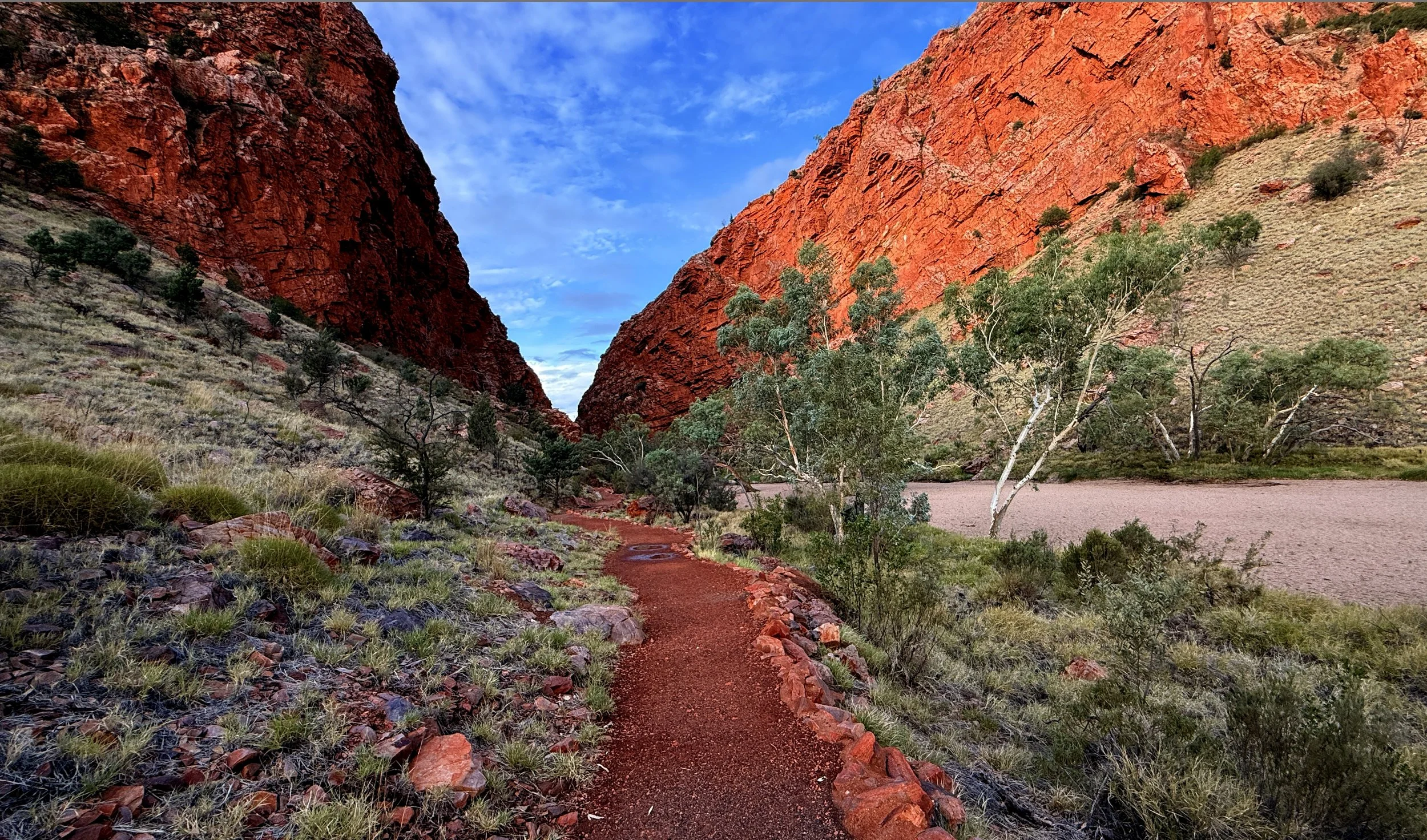 Simpsons Gap @ NT, West MacDonnell Range