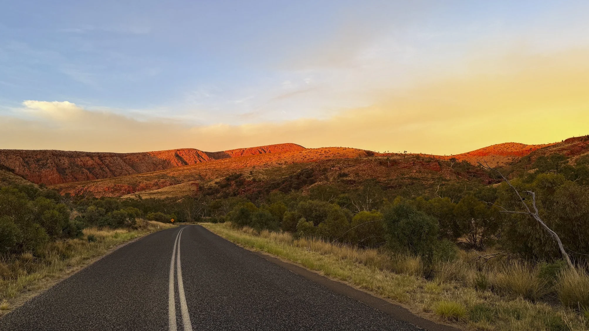 Ormiston Gorge at sunset @ NT, West MacDonnell Range