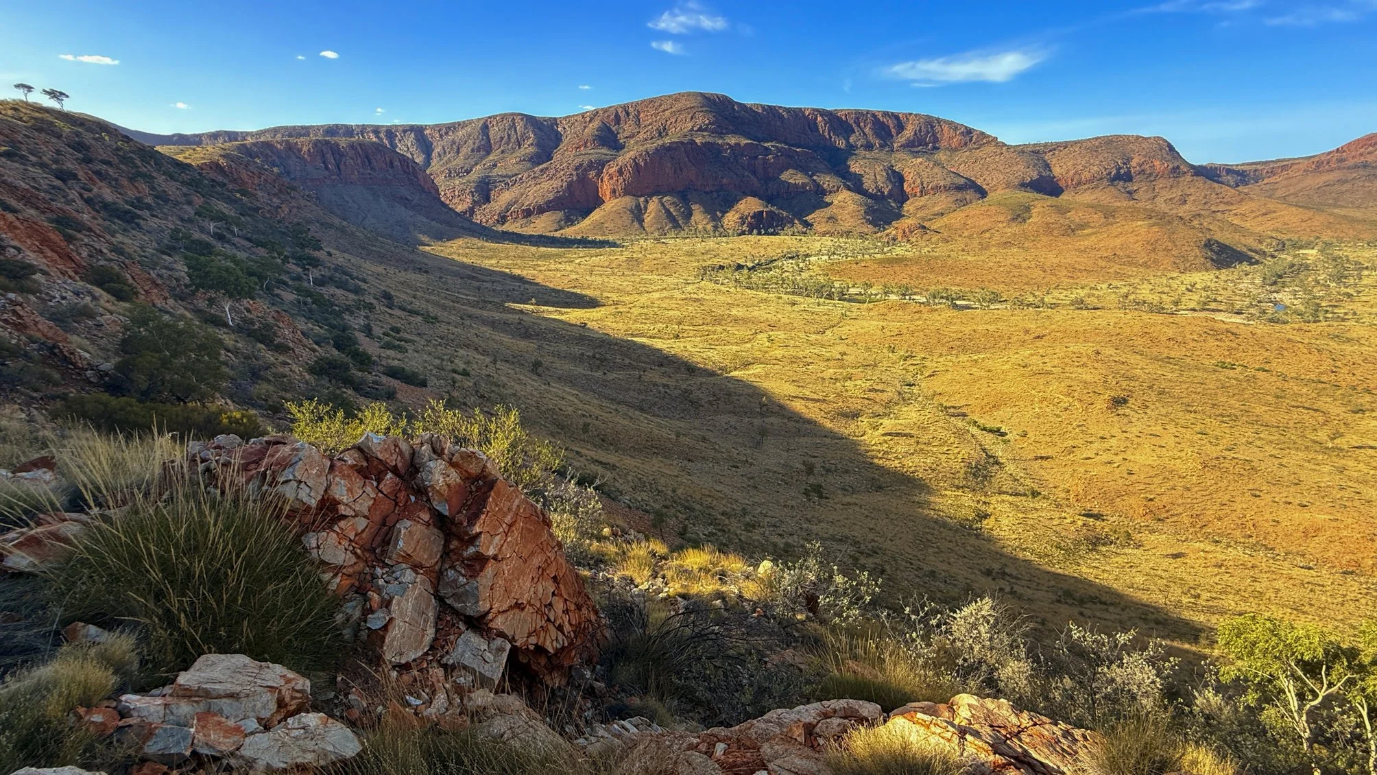 Ormiston pound lookout @ NT, West MacDonnell Range, Ormiston pound walk
