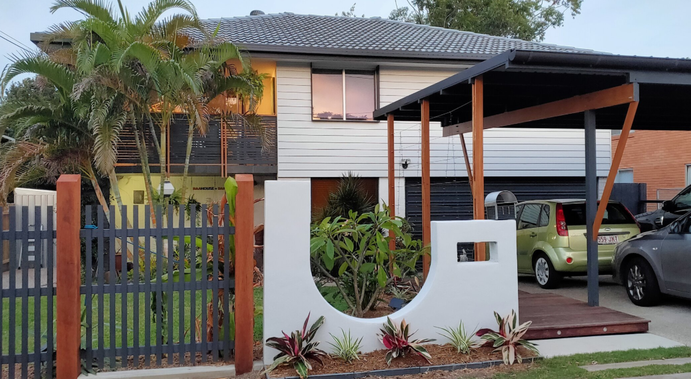 Revamp Your Home with an 80s Contemporary House Exterior Makeover: Get ...