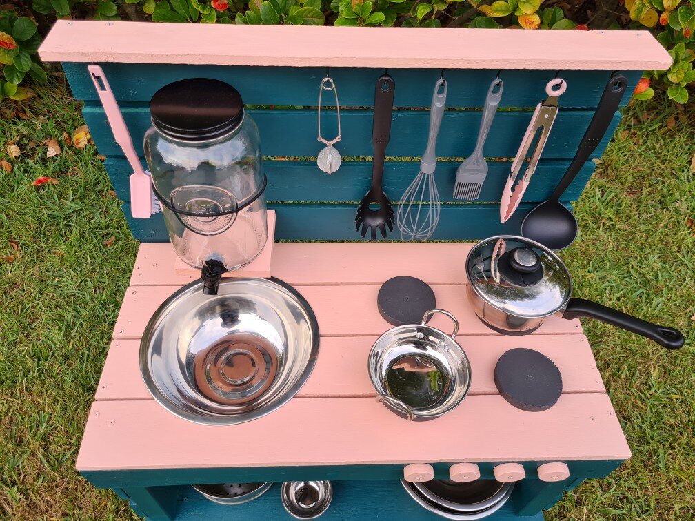 Lauterwood_mud kitchen_Mini Stovie_14.jpeg