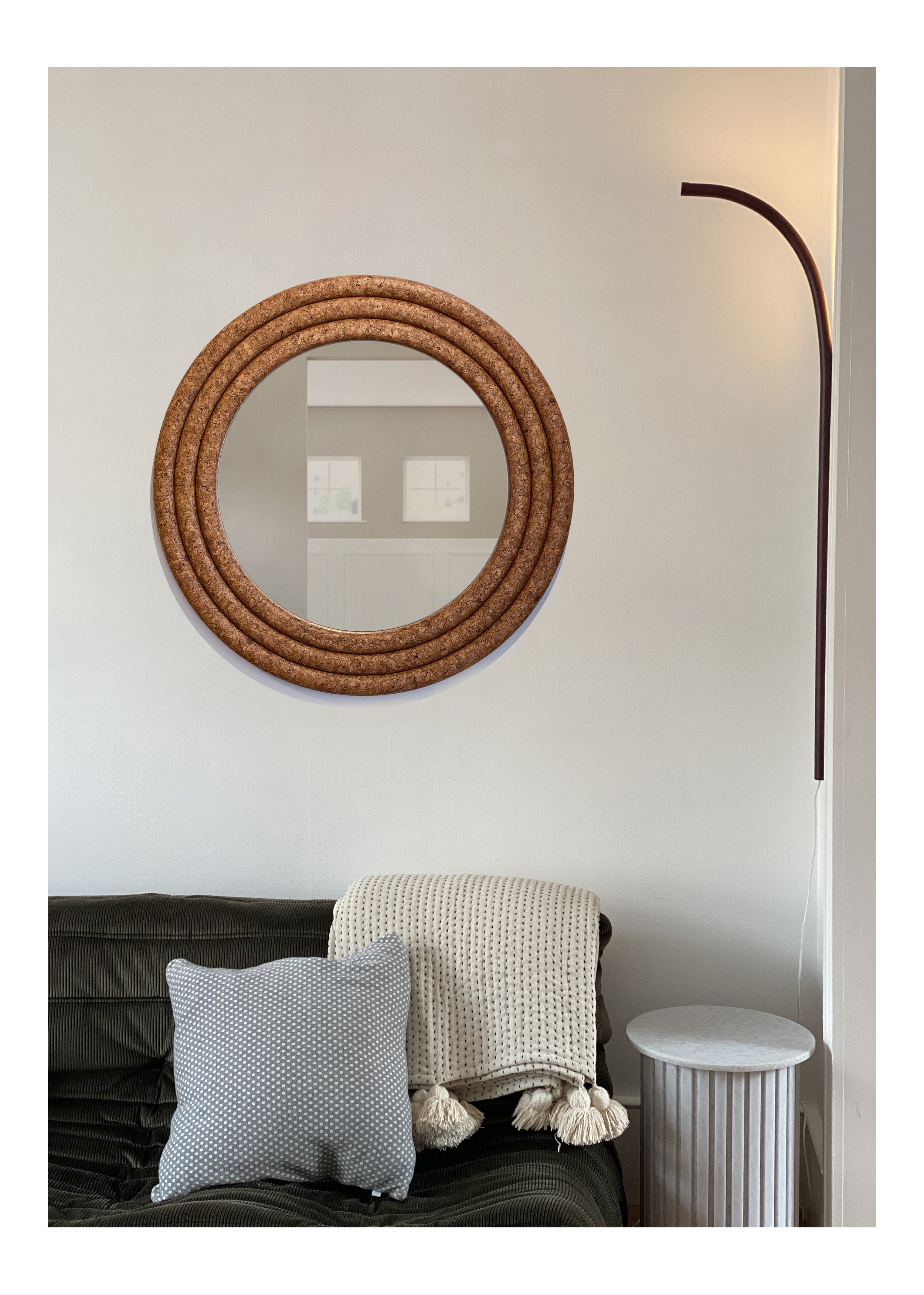 OFF-CUT: Curved Mirror