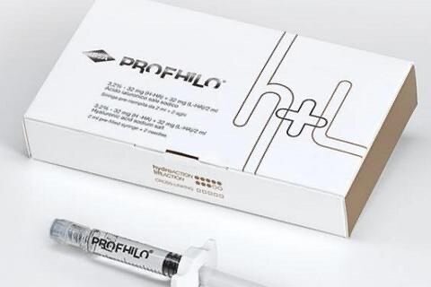 Get the &lsquo;Profhilo Glow&rsquo; available NOW 💉🤍

Pure Hyaluronic Acid; this treatment will stimulate collagen production rejuvenating the skin, lifting, tightening &amp; brightening dull complexion. Can be used on the face, neck, knees and han