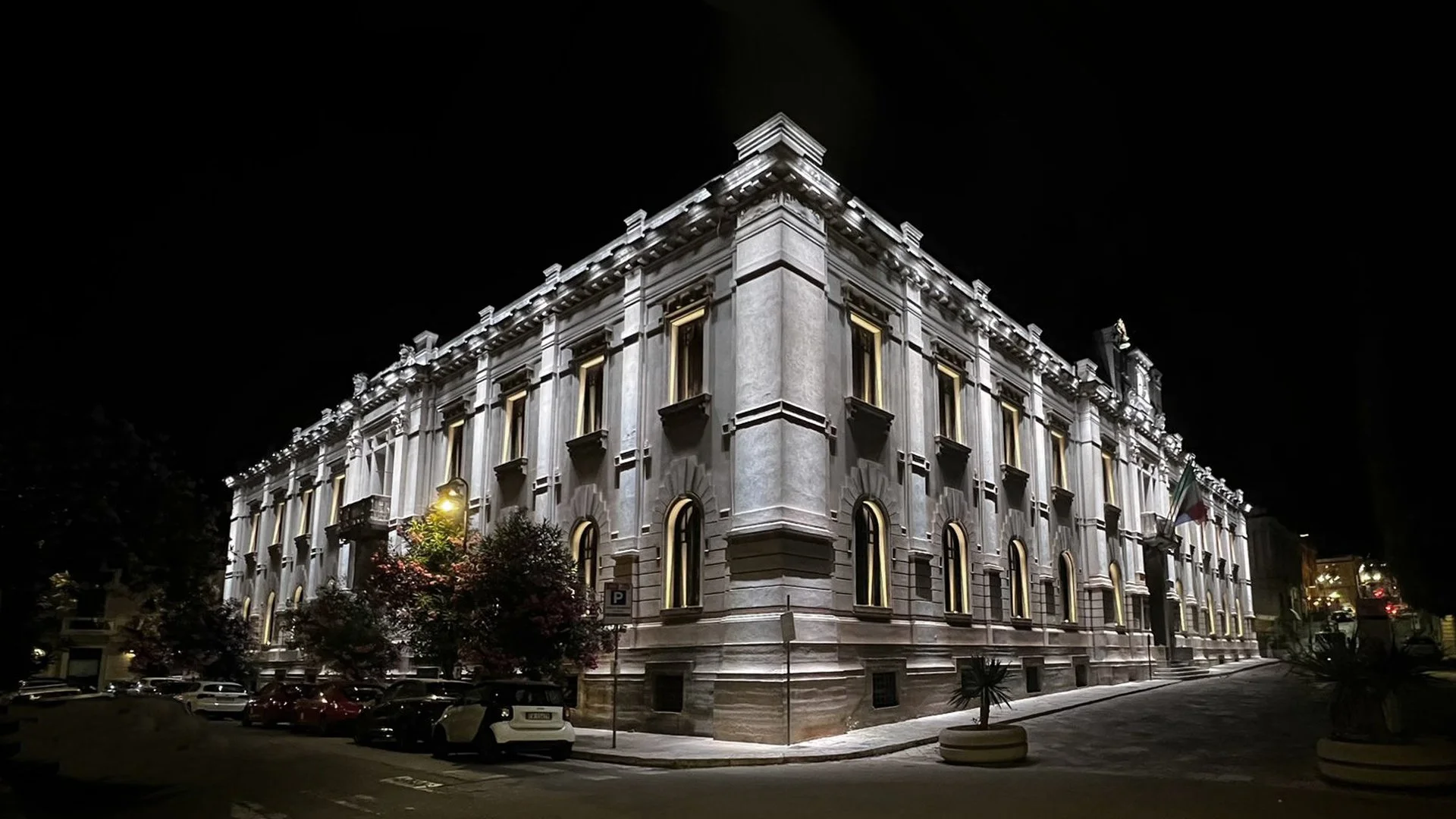 Palazzo san Giorgio, Reggio Calabria Italy.jpg
