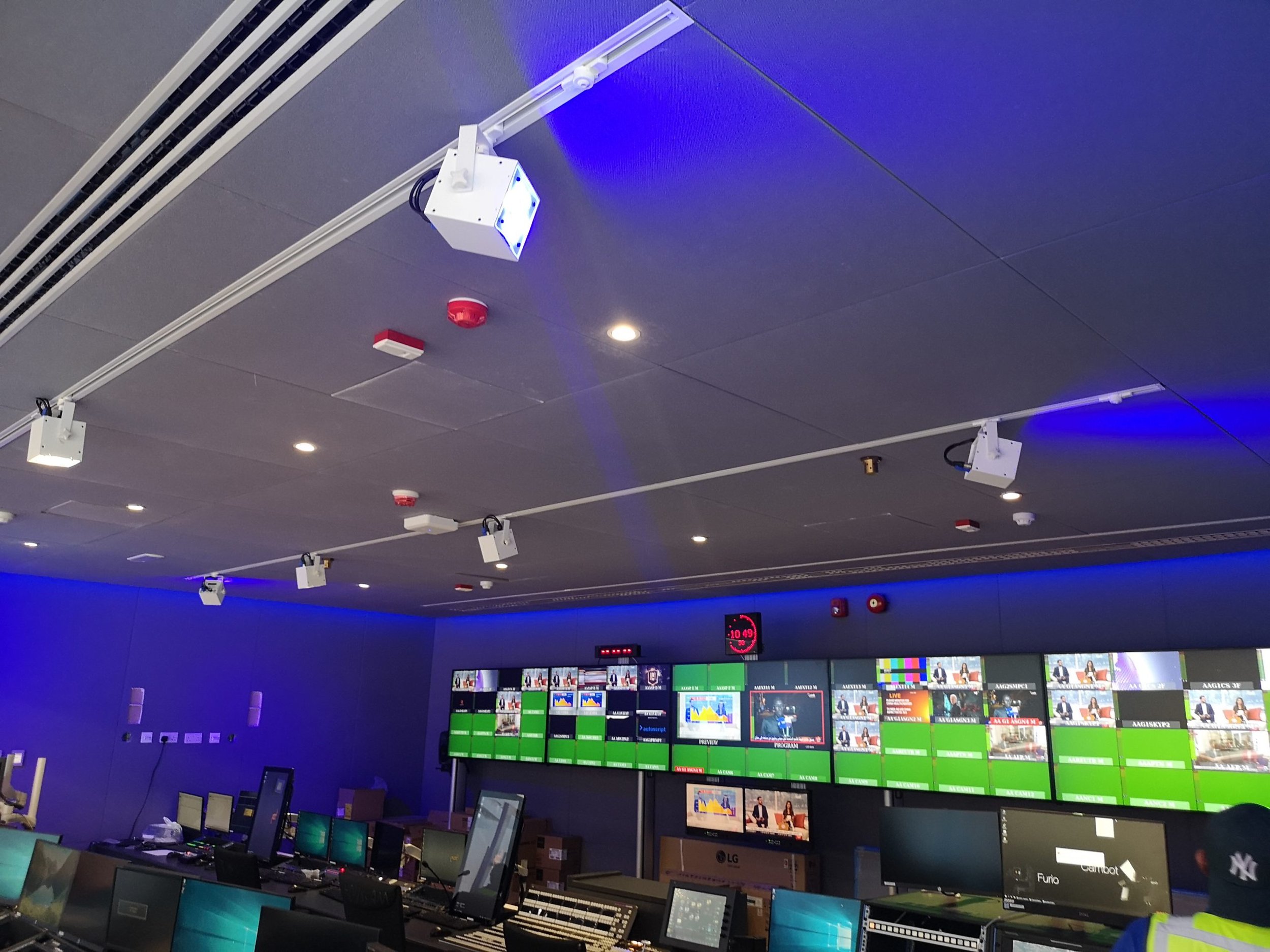 AlArabiya-control-room-scaled.jpg