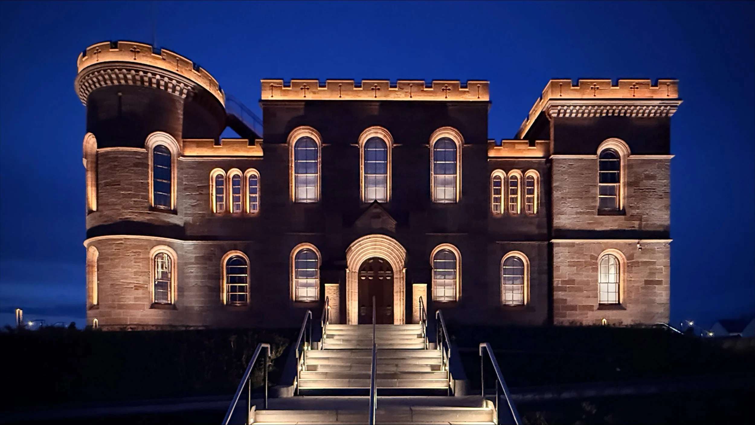 Inverness Castle, Scotland.jpeg