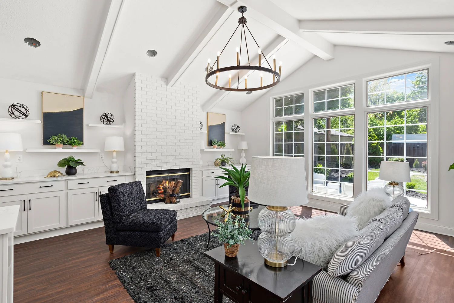 Services — VNTG Home