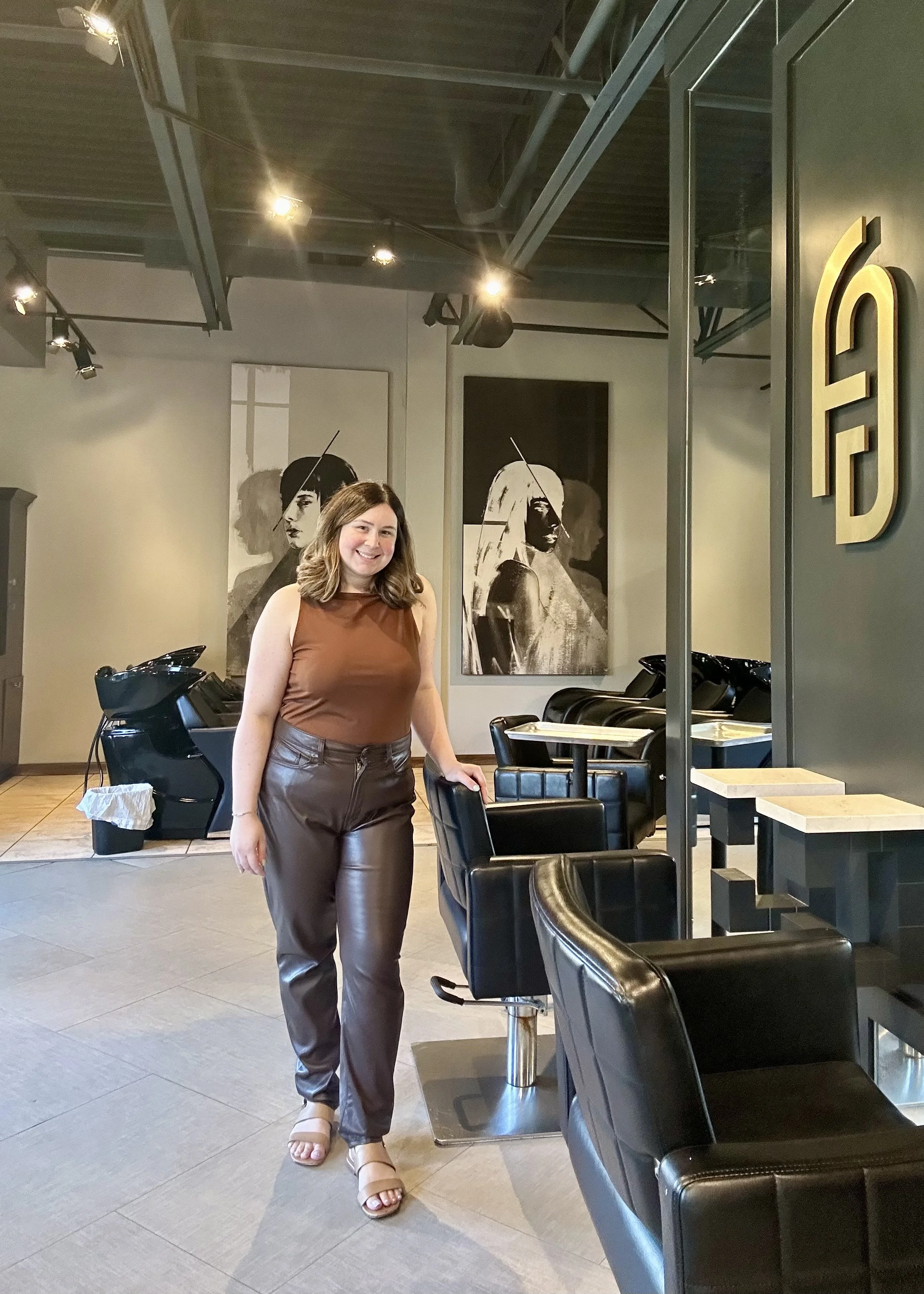 Diane Gondos - Stylist