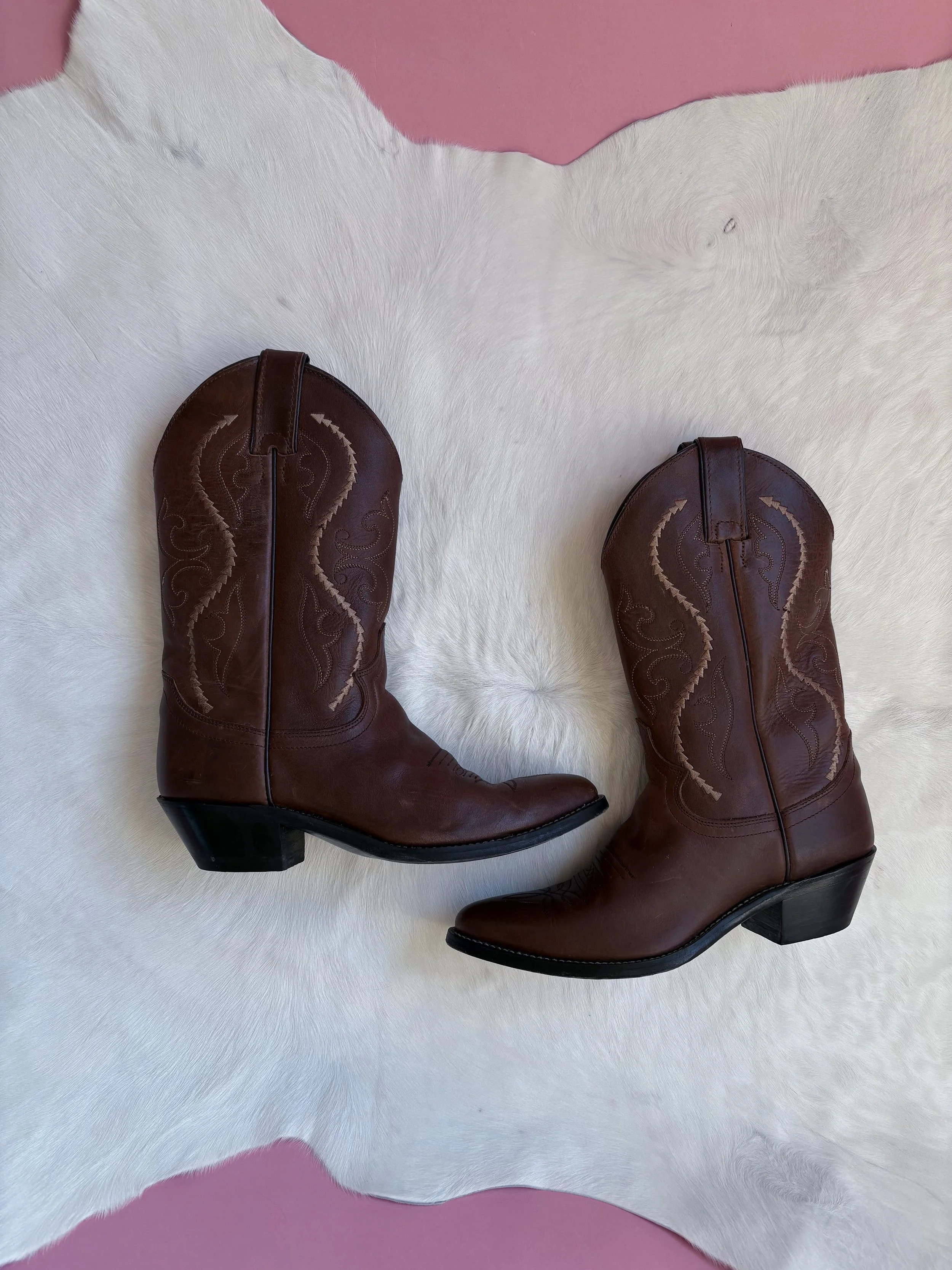Vintage Justin Cowboy Boots