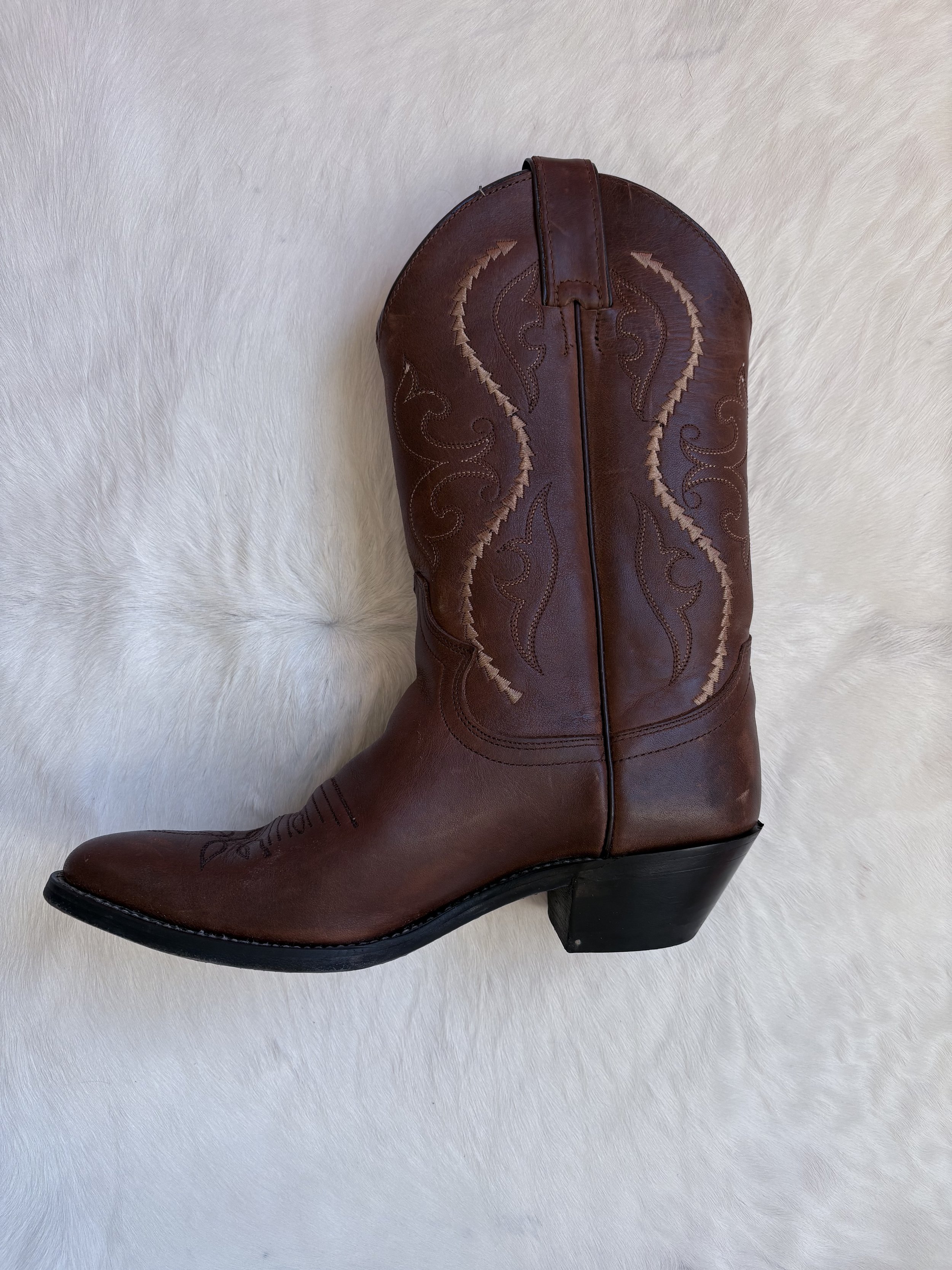 Justin boots-5.jpg