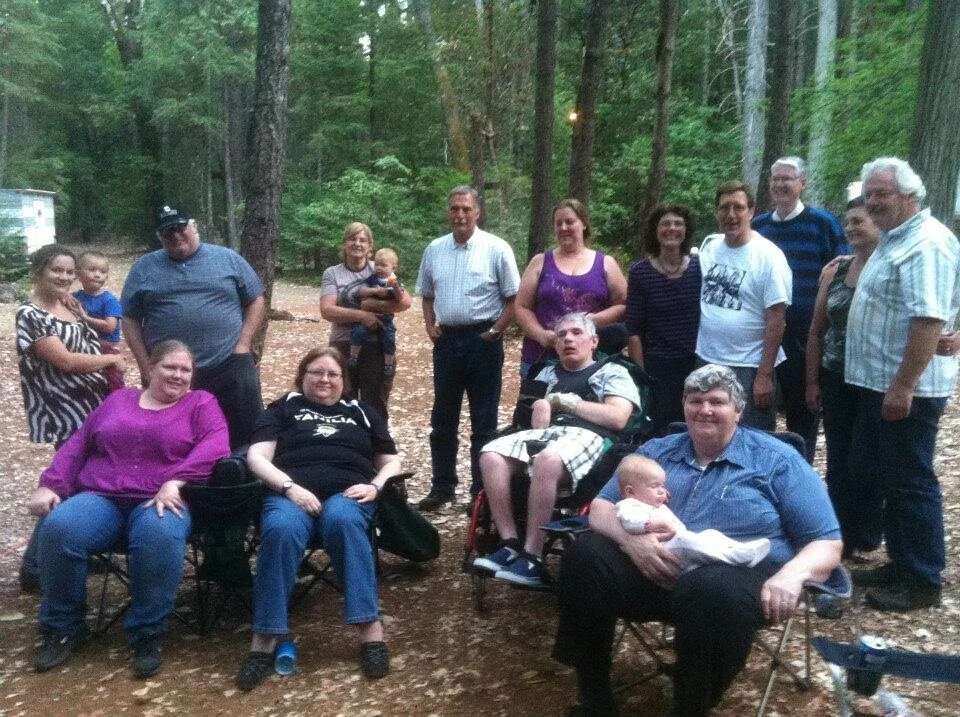 Family Reunion Pic 2012.jpeg