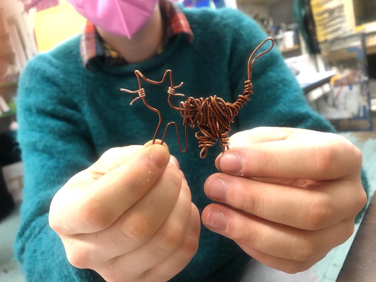 Wire art and needle felting all happening together at #dropinstudio tonight!! 
Join us on #studiosaturday for more creative time during drop in hours from 11-3