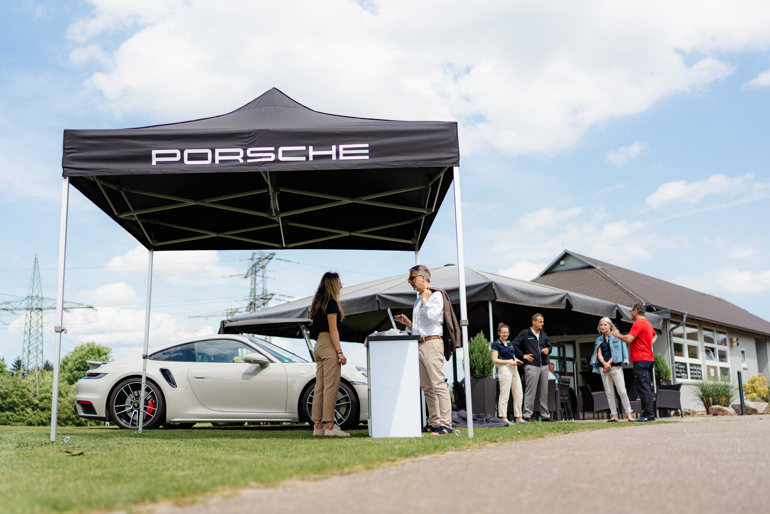 Porsche Teamchallenge 3.jpg