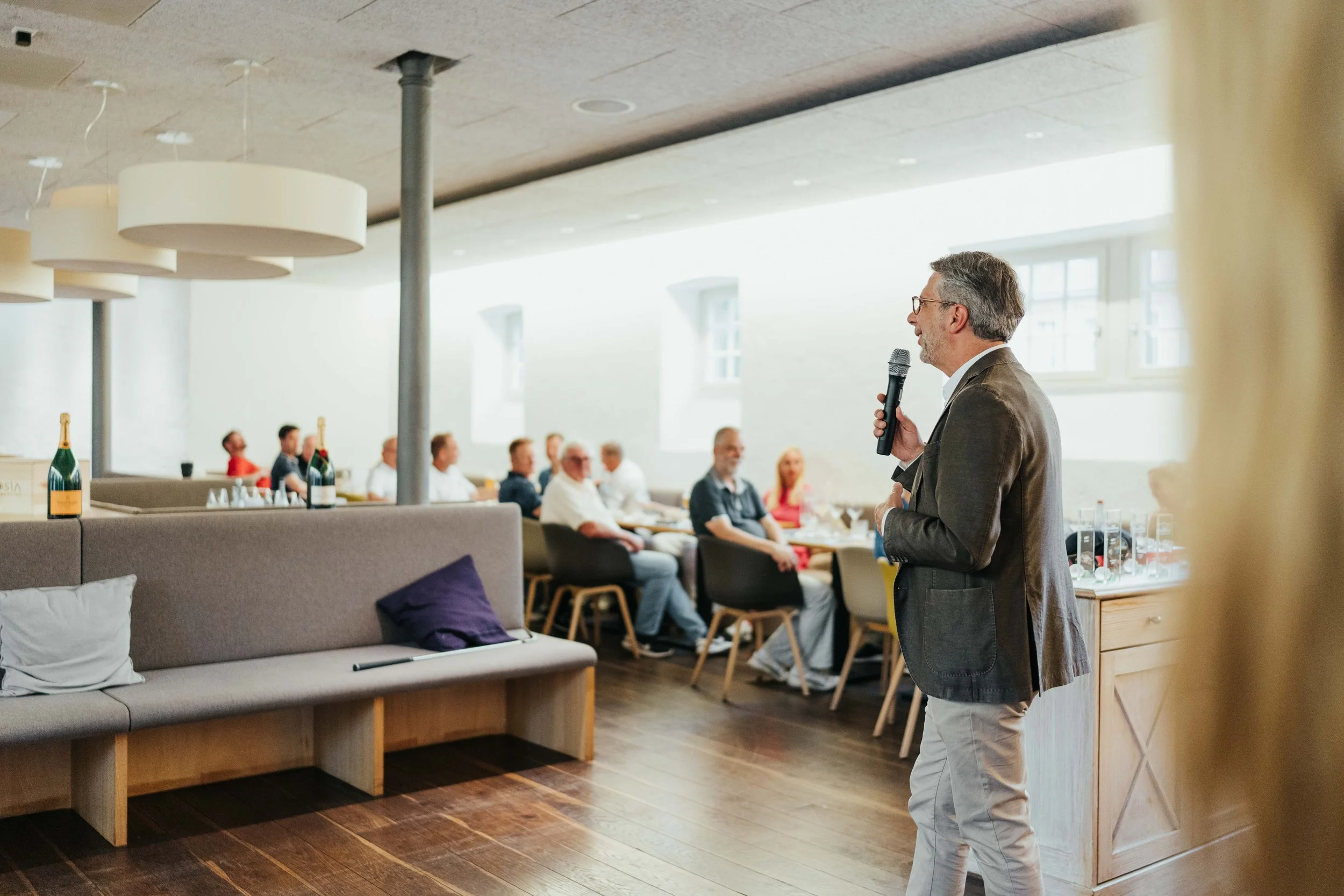 Porsche Teamchallenge 19.jpg