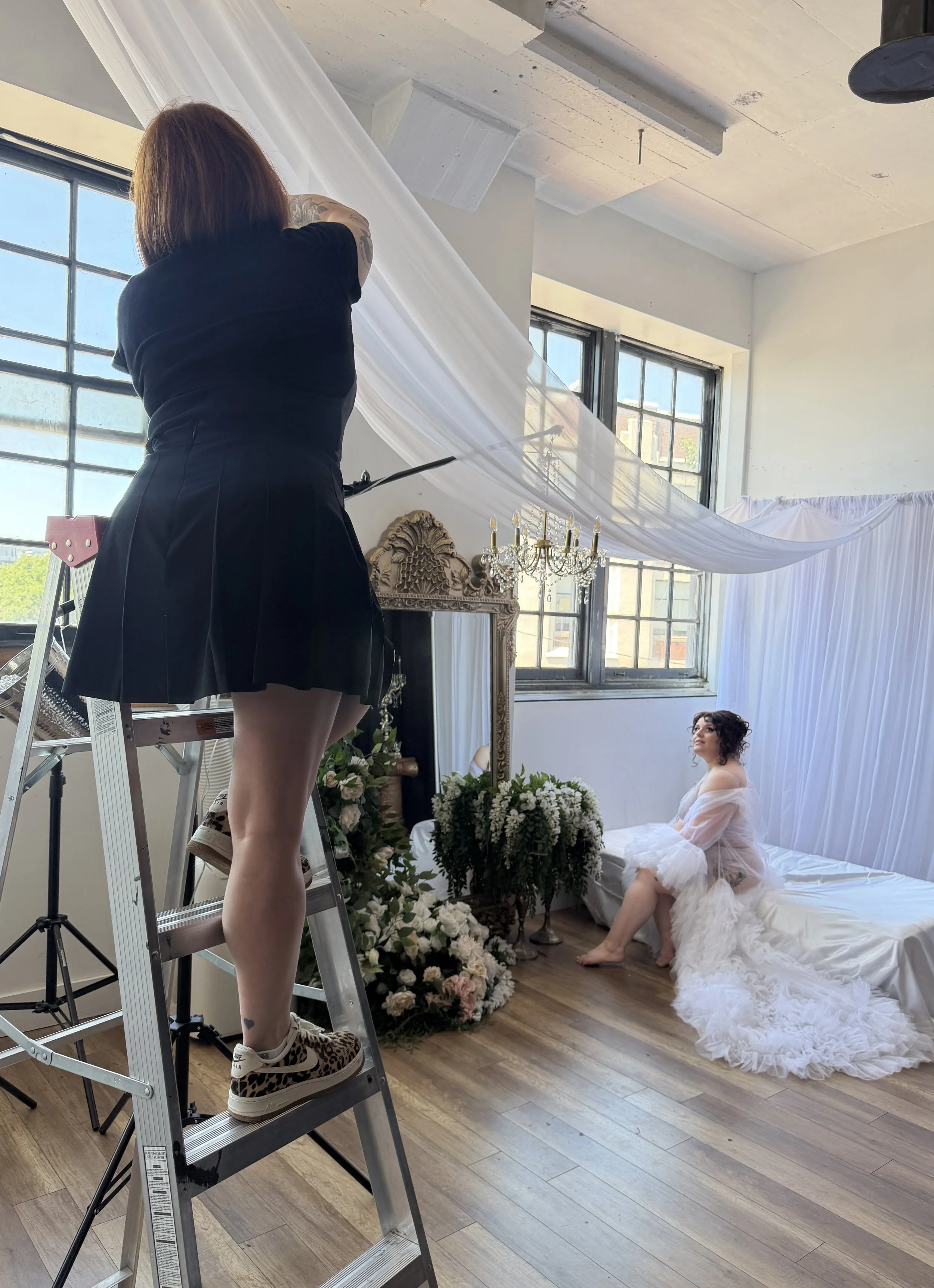 behind the scenes - montreal boudoir - 3.JPG