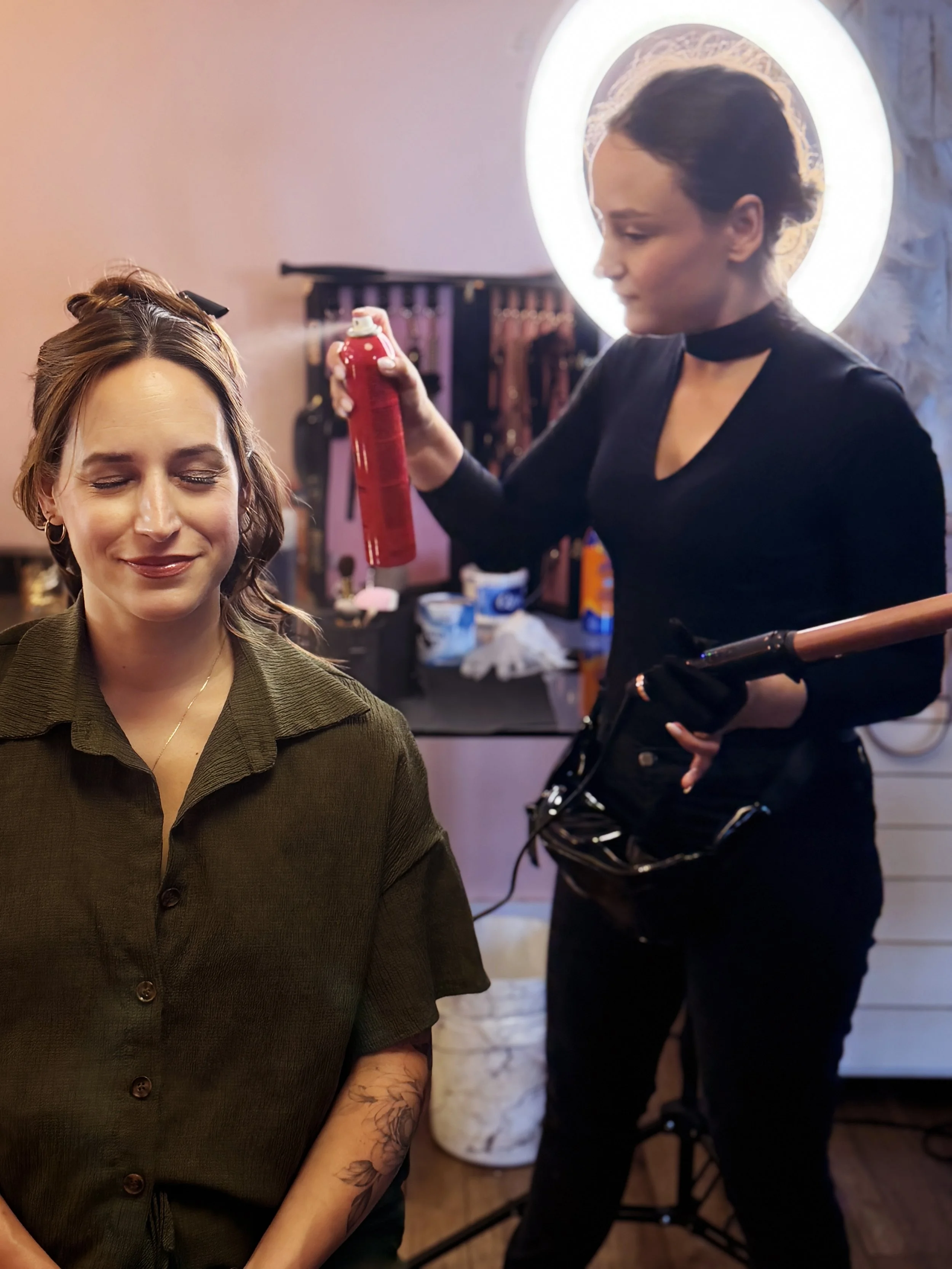 behind the scenes - montreal boudoir - getting ready 6.jpg