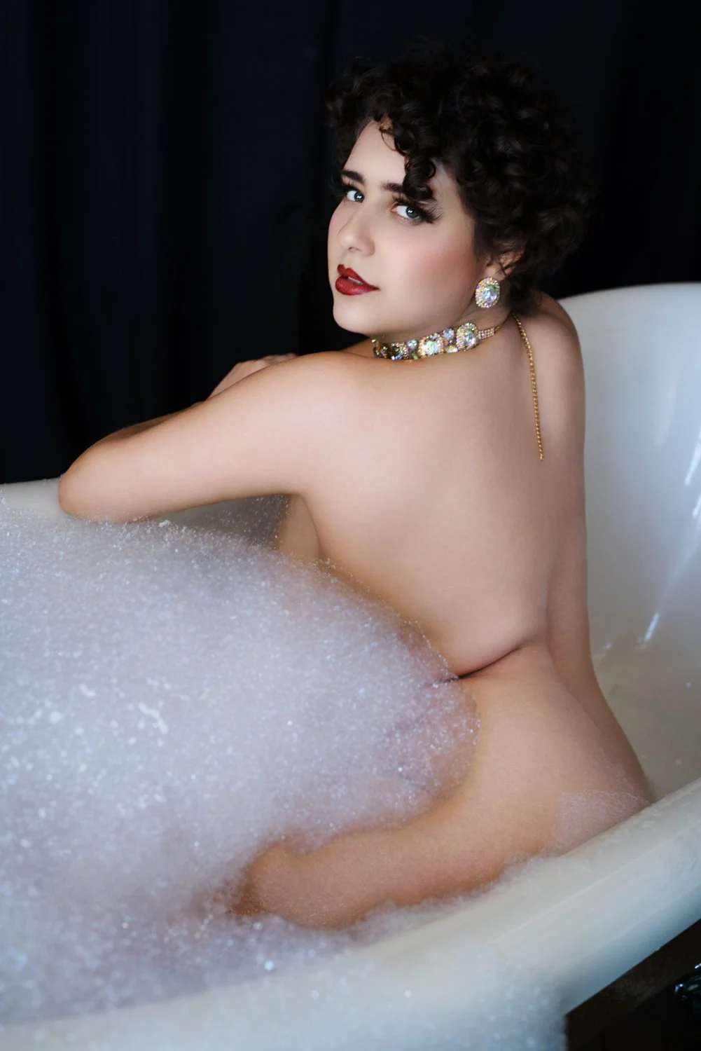 COCO HAUS -Winona Bubble Bath - Social Media Ready-7.jpg