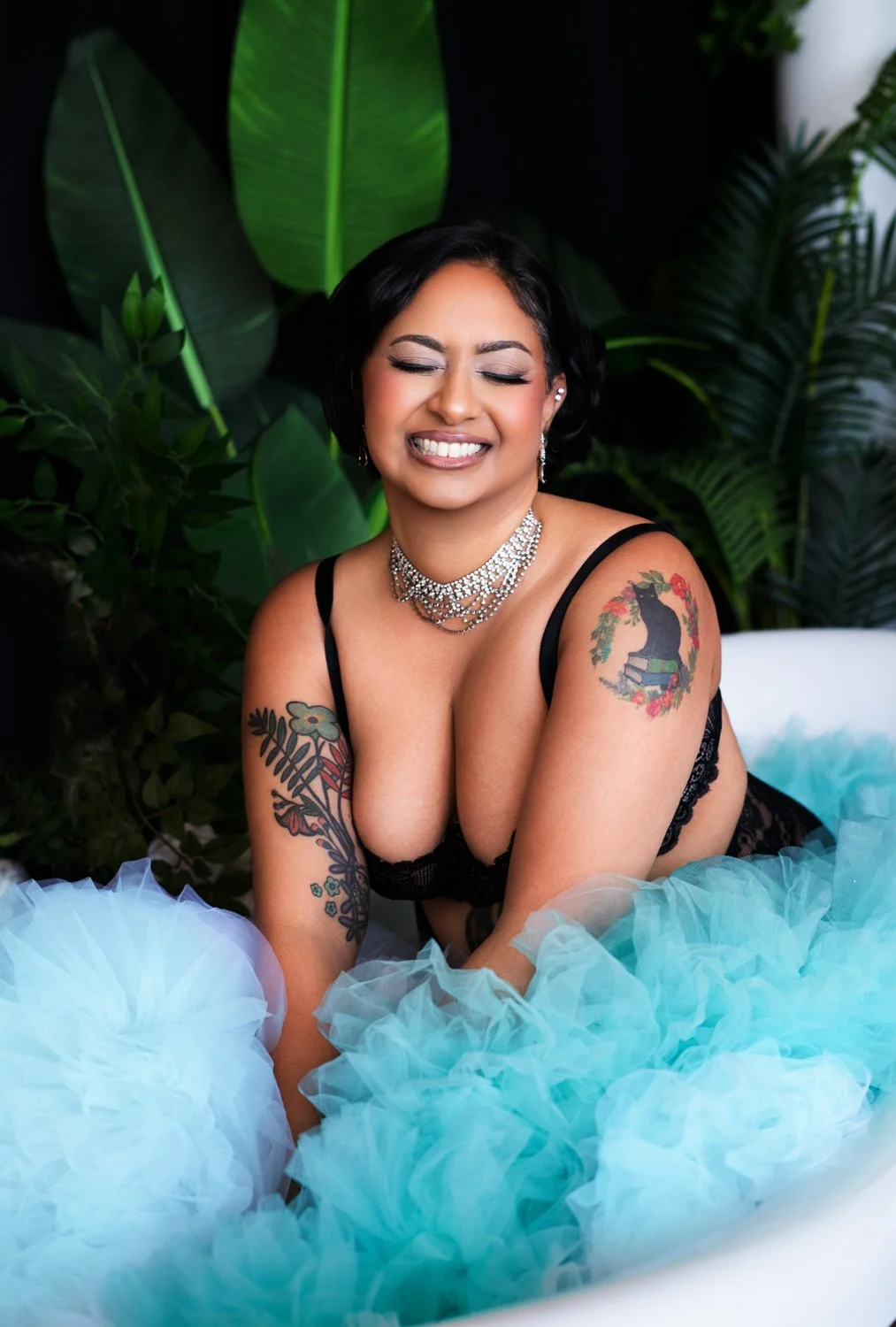 COCO HAUS - Aqeela- Boudoir -web-5.jpg