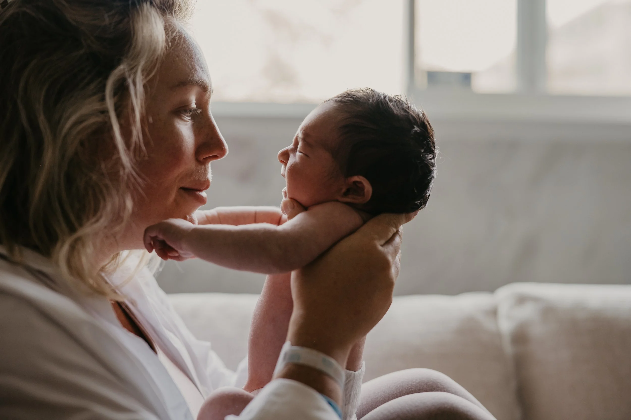 bellevue newborn photography mama and baby face to face