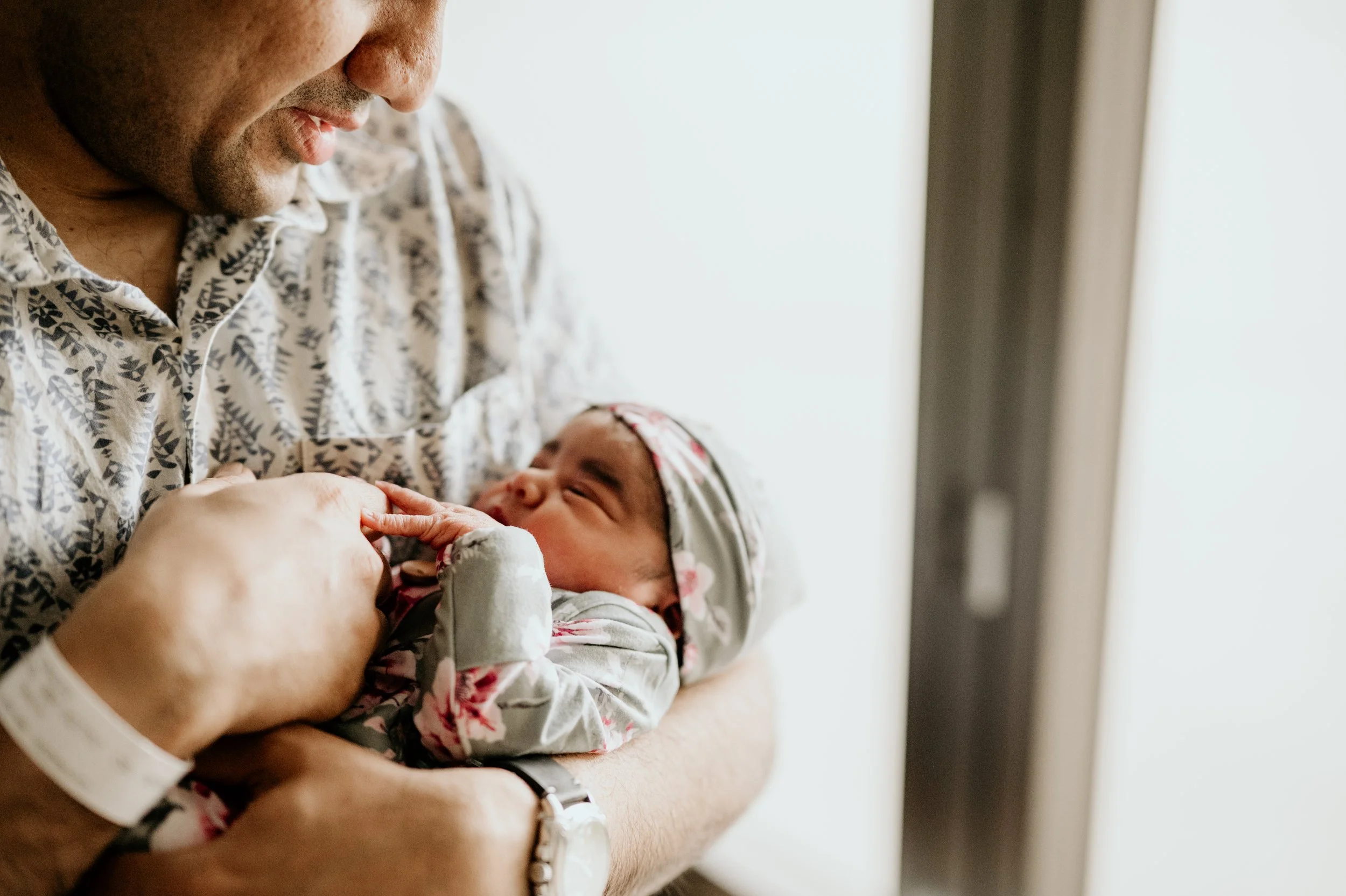 The “FRESH 48”… questions answered for these popular sessions for your brand new baby.