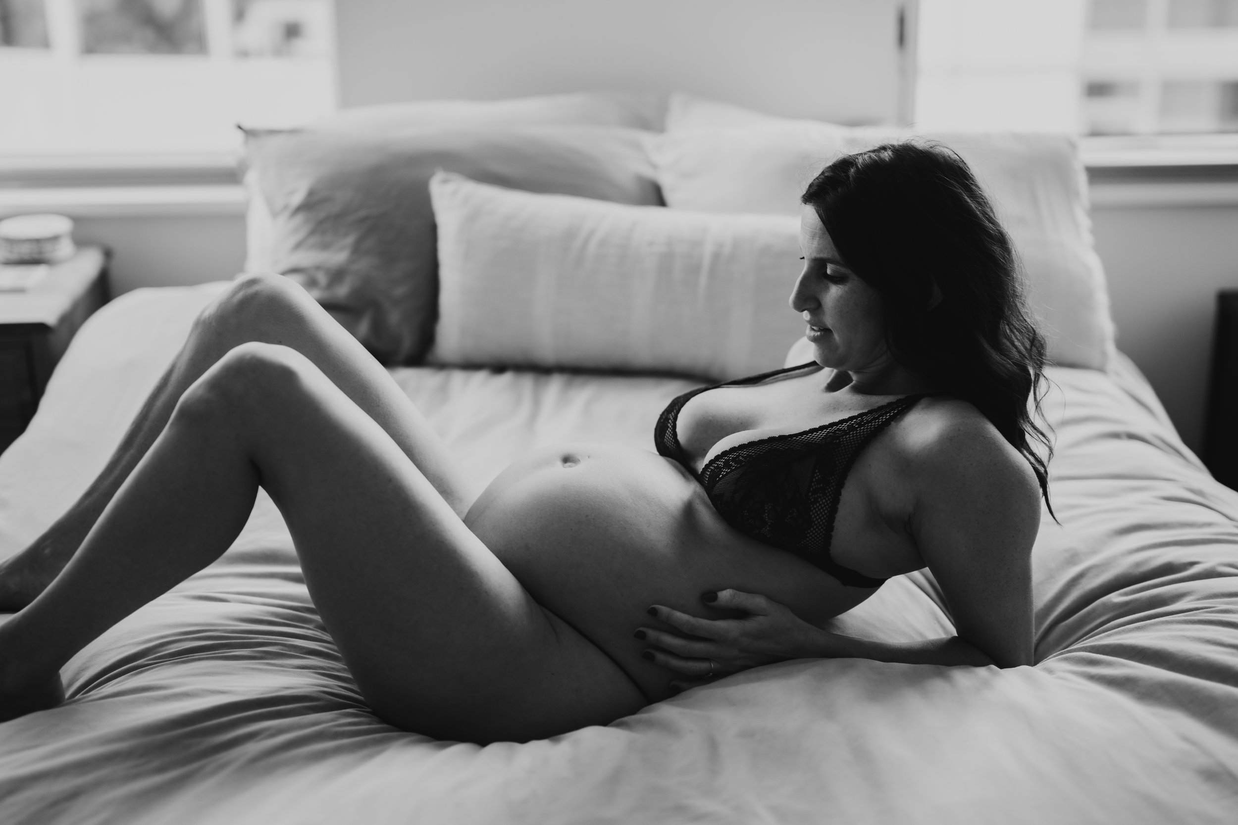 In home maternity Photograpy Seattle