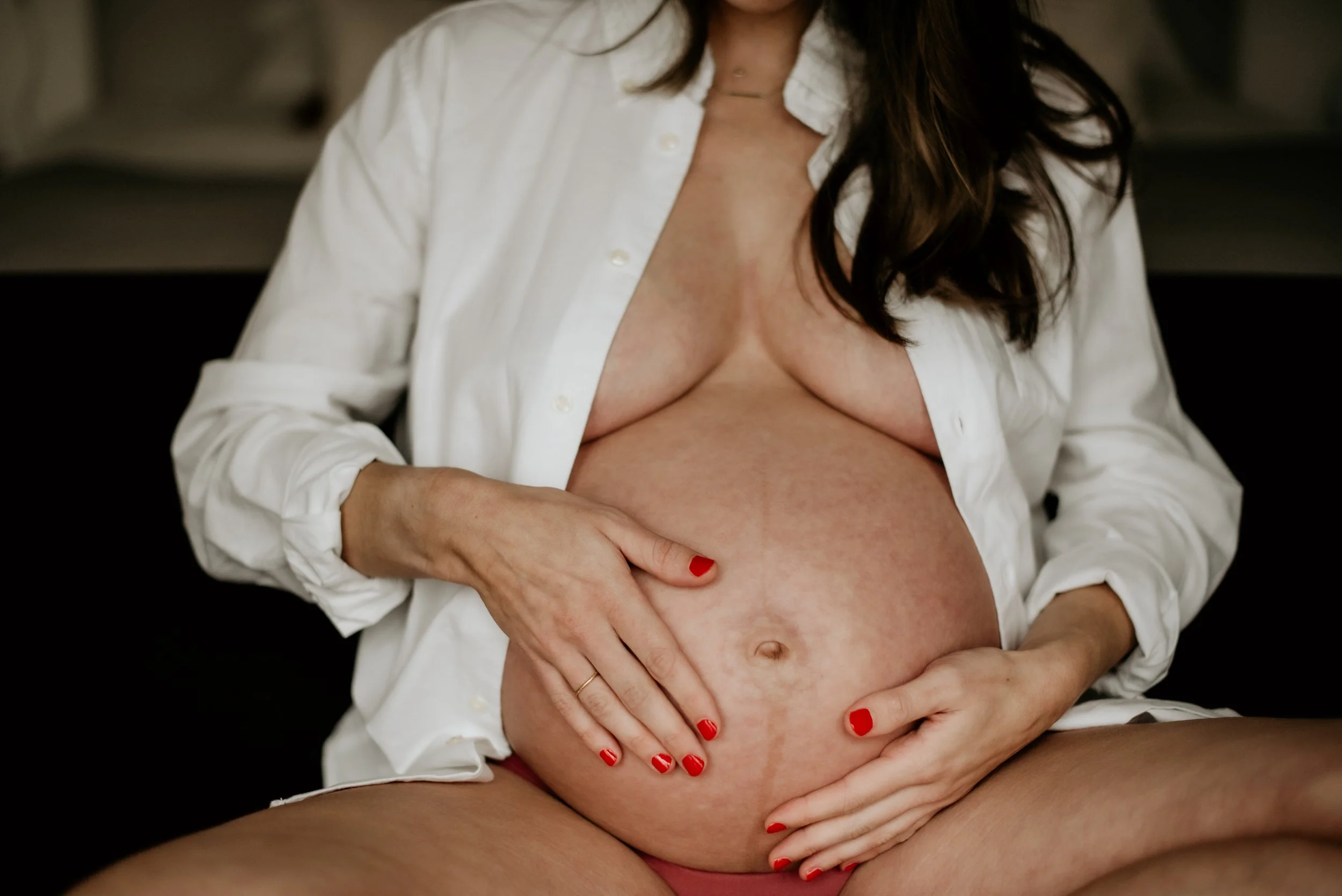 mama hands on pregnant belly maternity photo session 