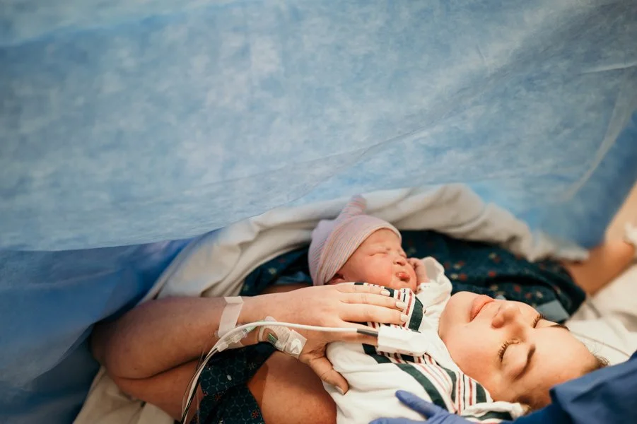 mama meeting baby after c section Elizabeth Anderson Photography