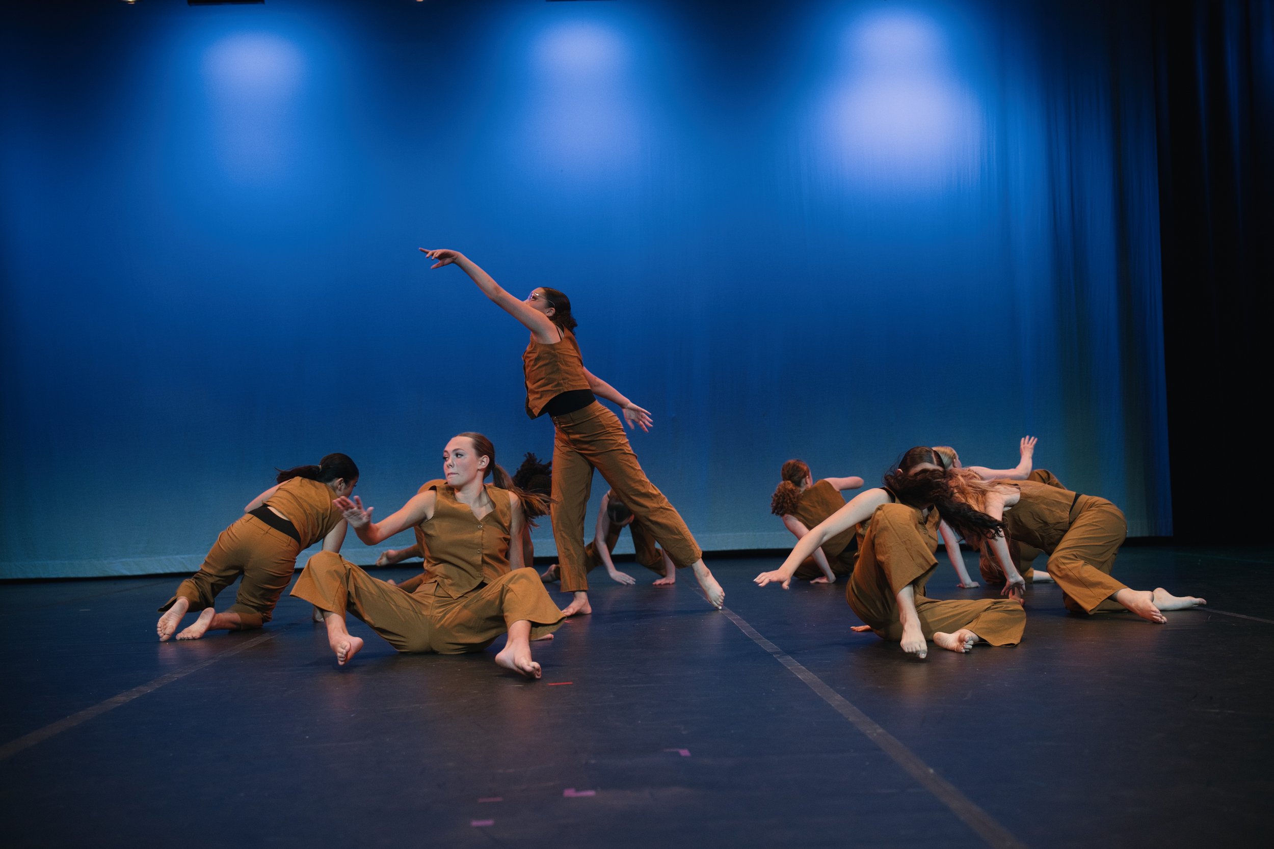 DSC2052_.jpg